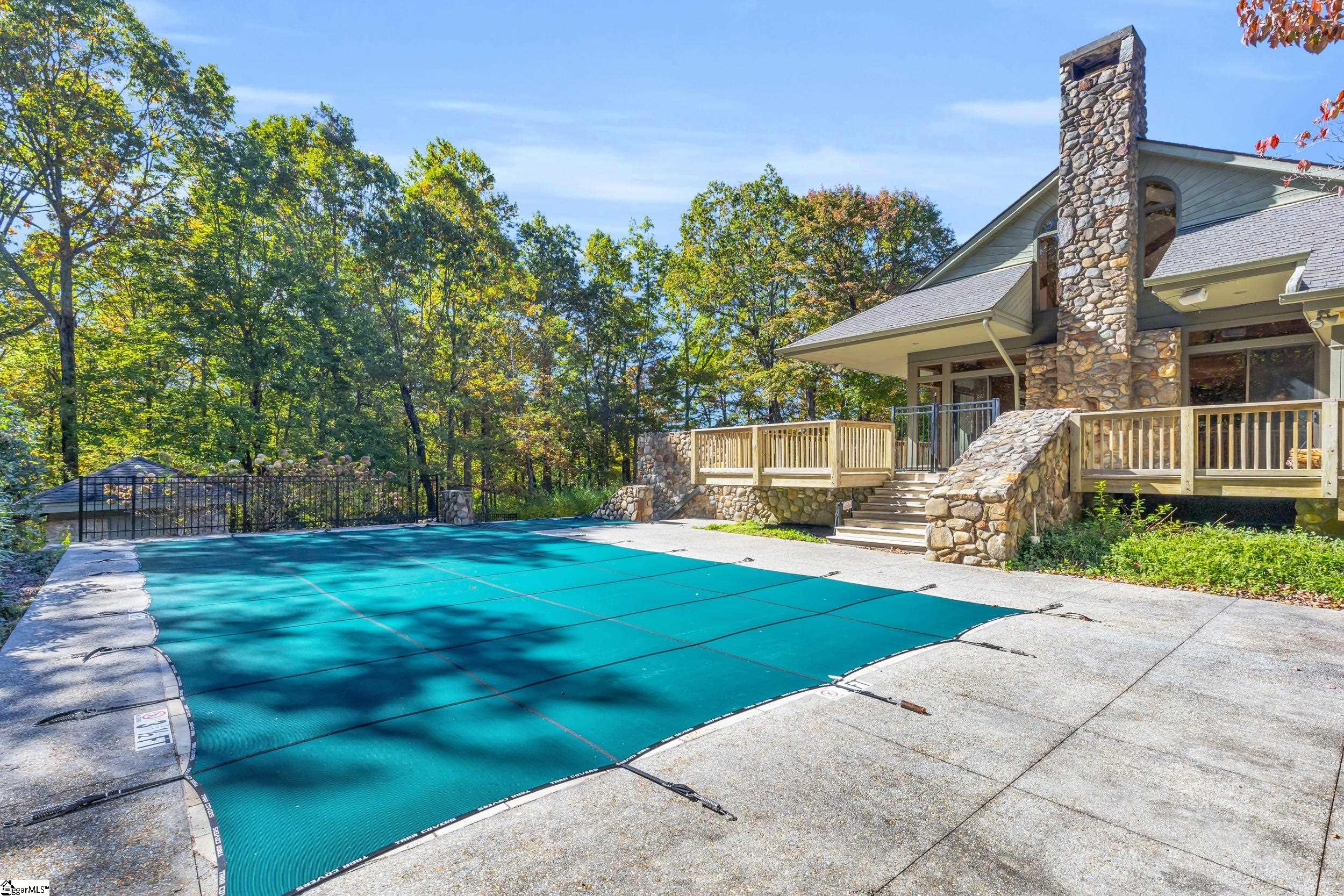 512 Cliff Ridge Drive Property Photo 23