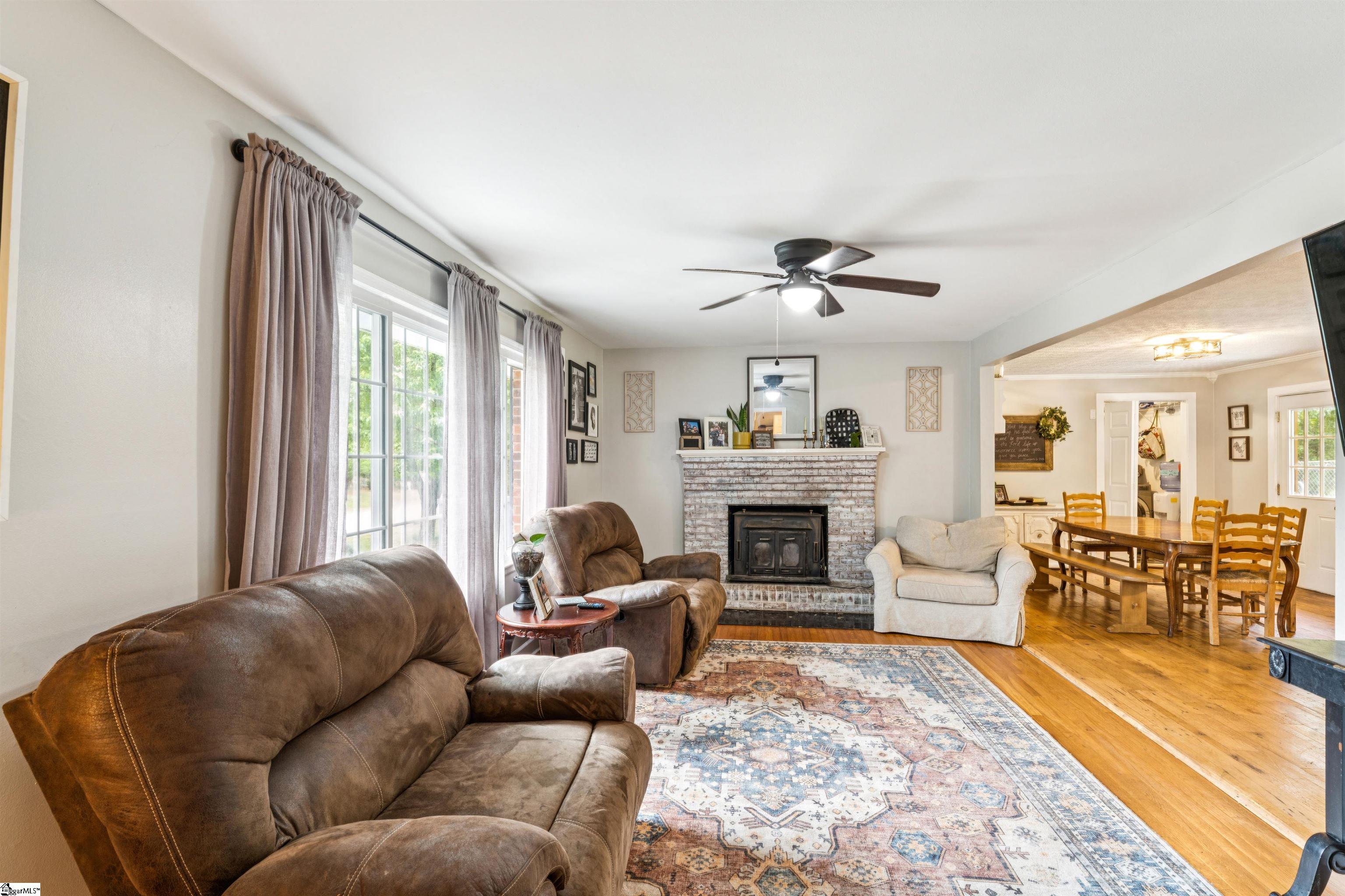 817 Johnson Road Property Photo 10