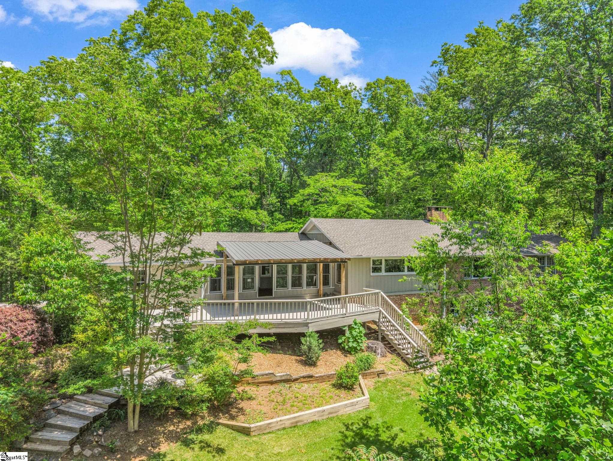 7 Heartstone Lane Property Photo 2