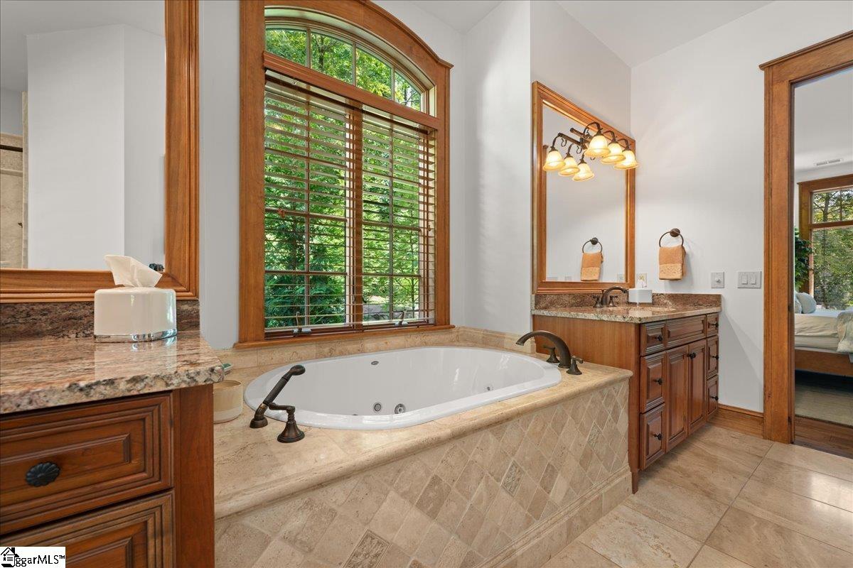 1590224 Property Photo 21