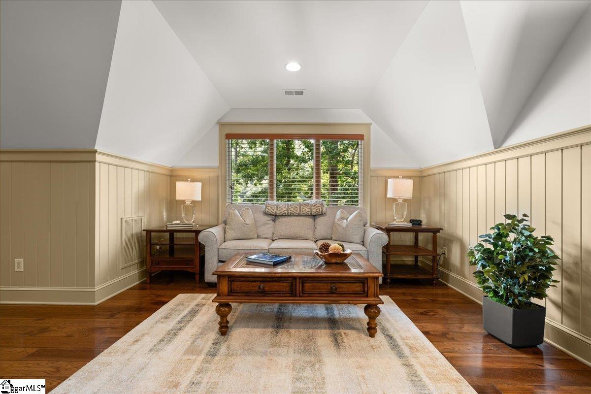 1590224 Property Photo 28