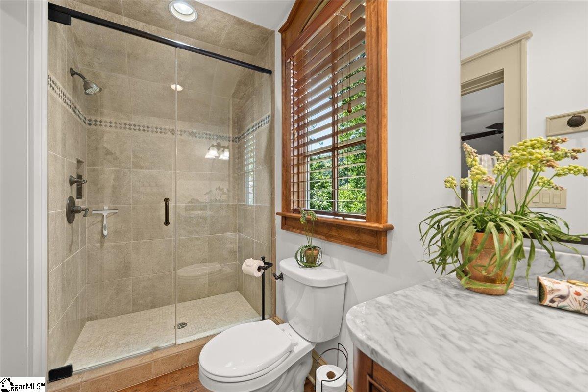 1590224 Property Photo 29