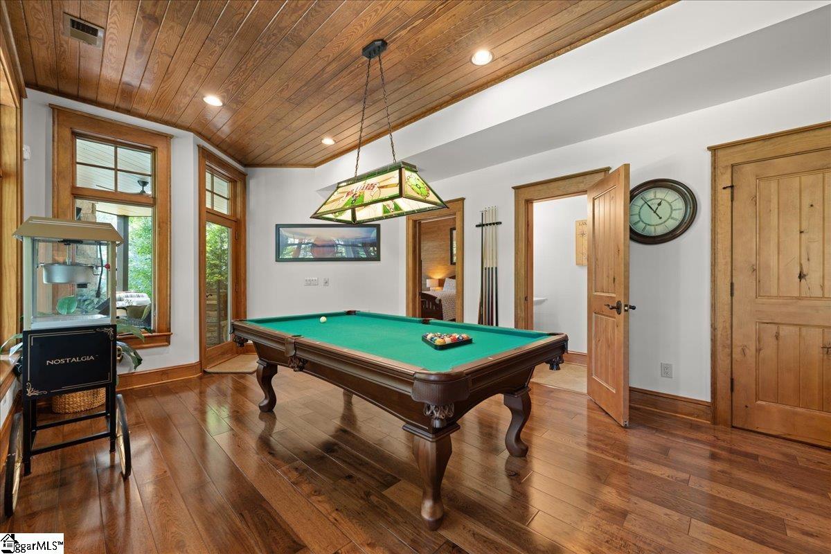 1590224 Property Photo 38