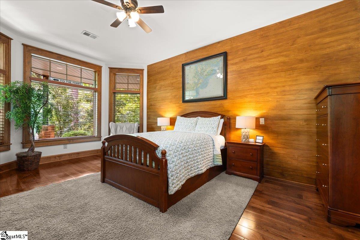 1590224 Property Photo 39