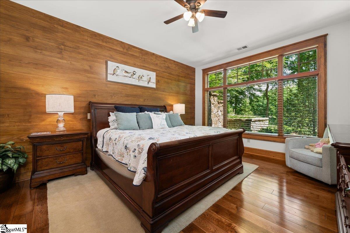 1590224 Property Photo 41