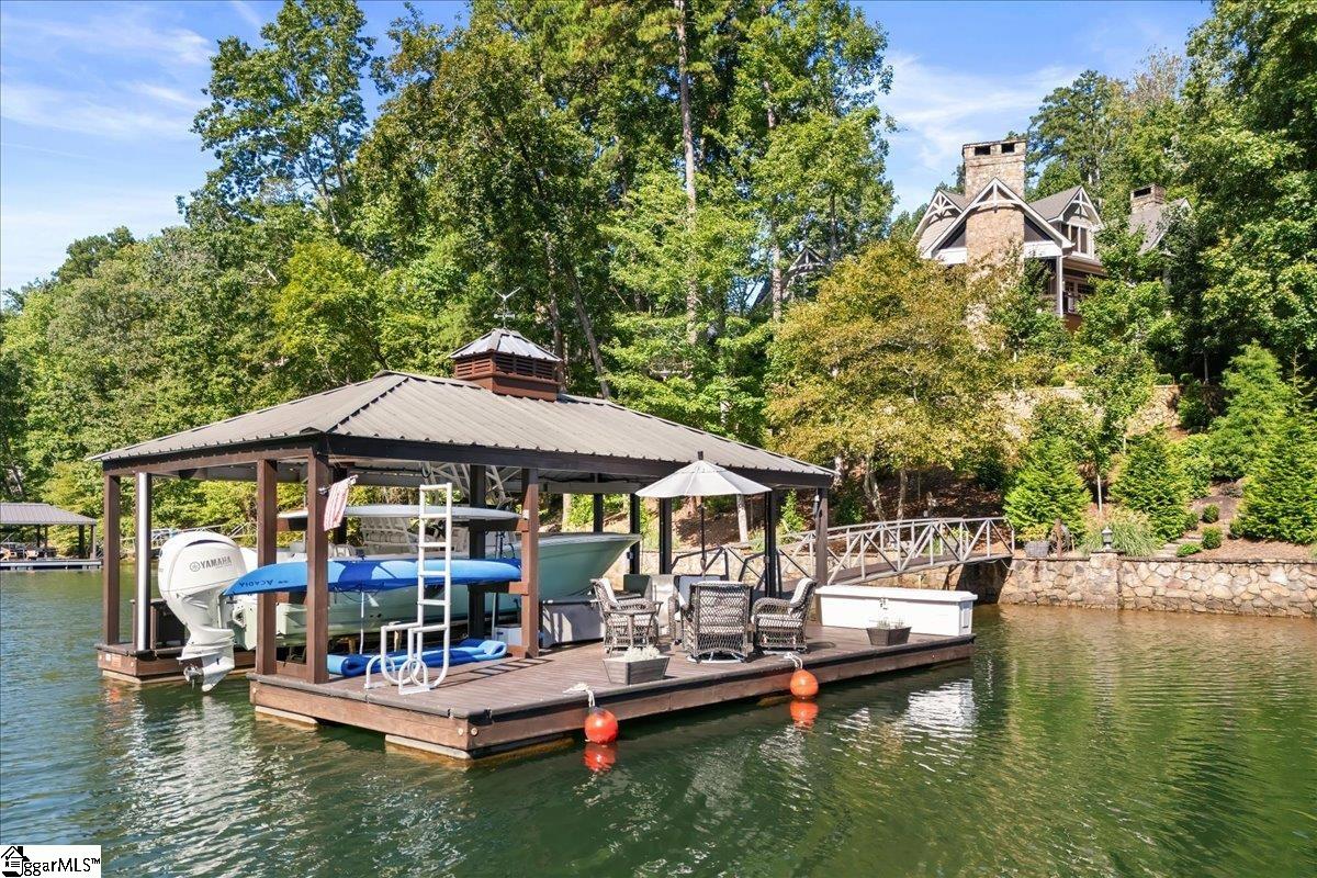 1590224 Property Photo 48