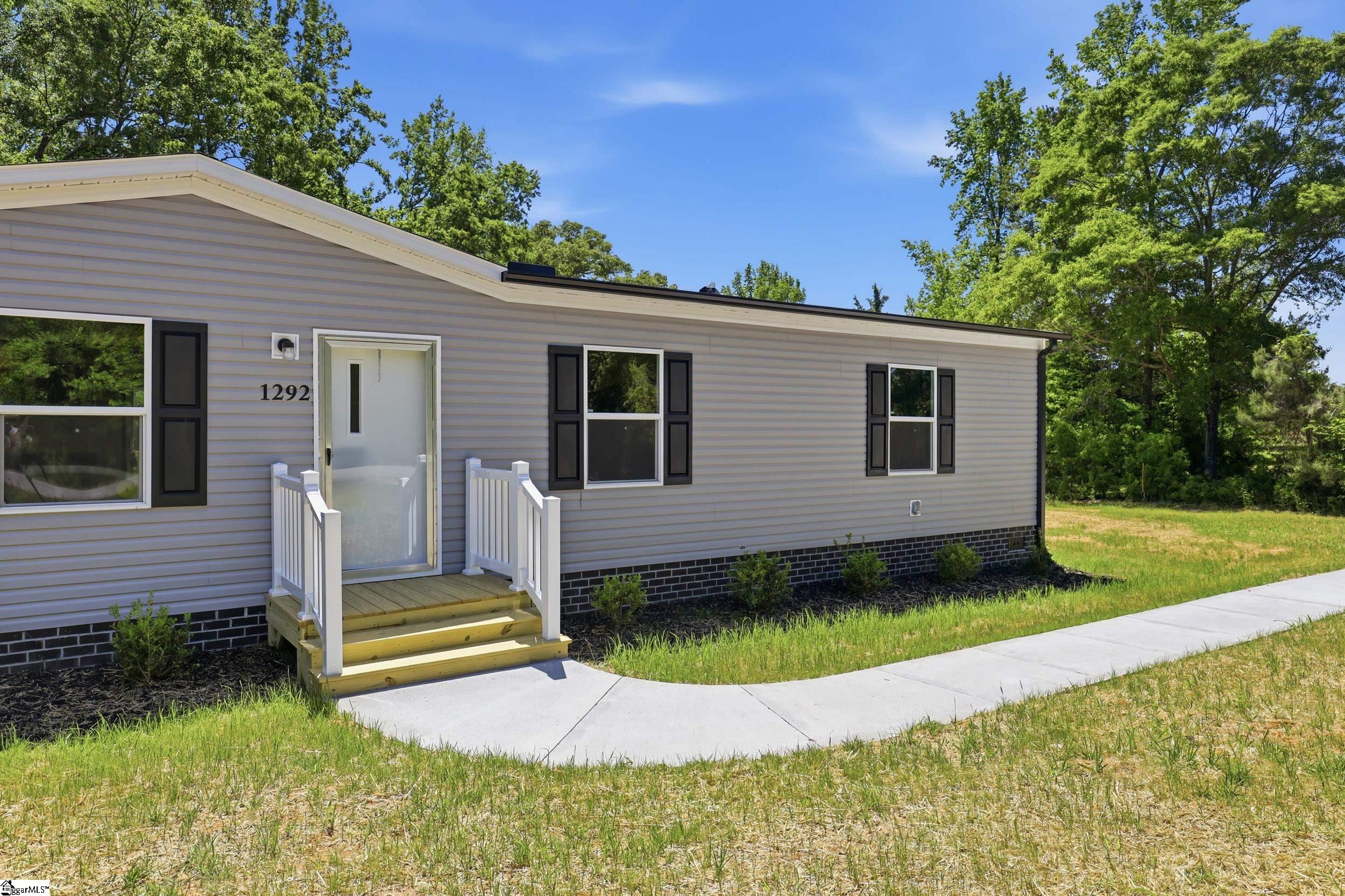 1292 Wilson Road Property Photo 2
