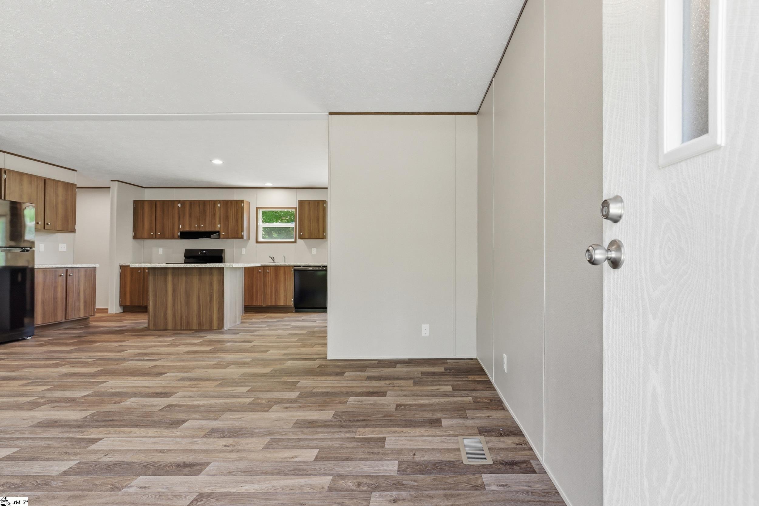 1292 Wilson Road Property Photo 3