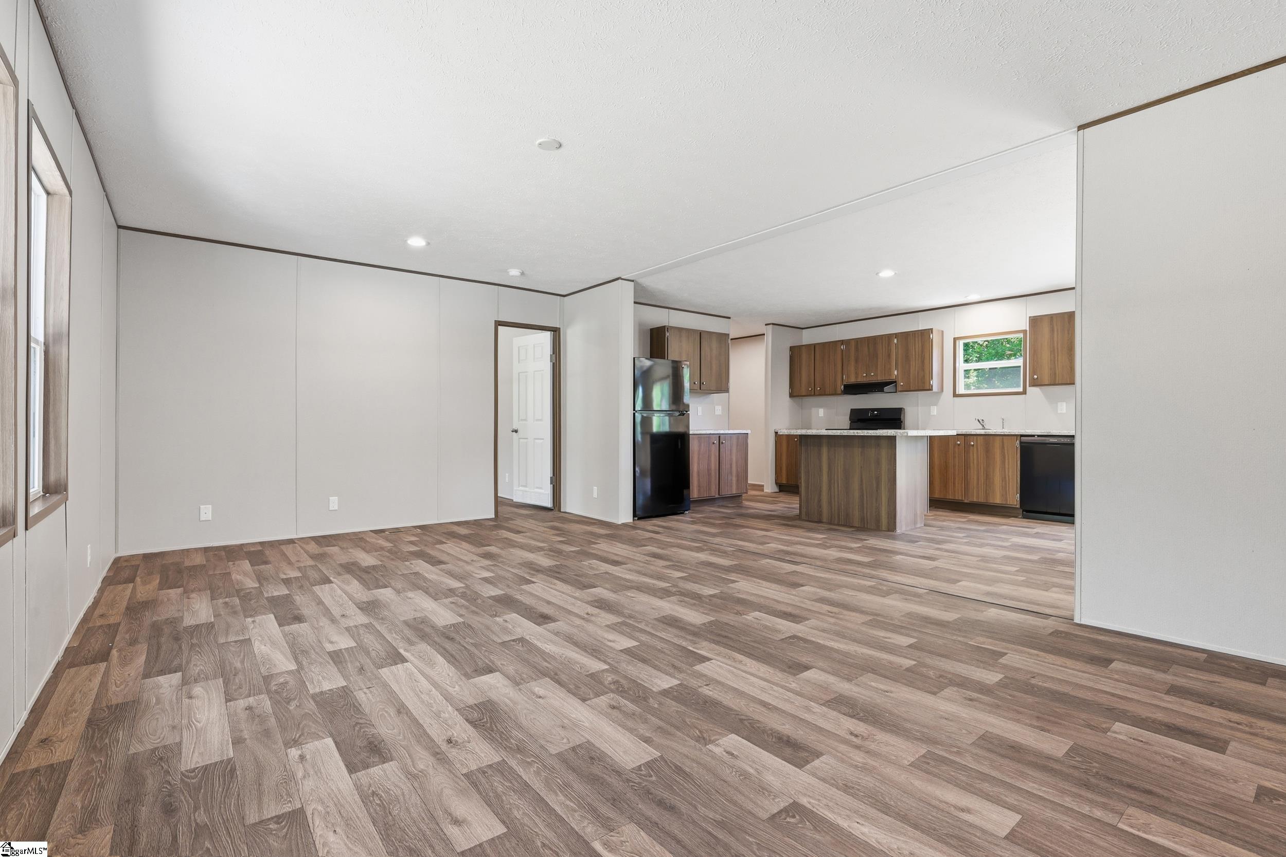 1292 Wilson Road Property Photo 4