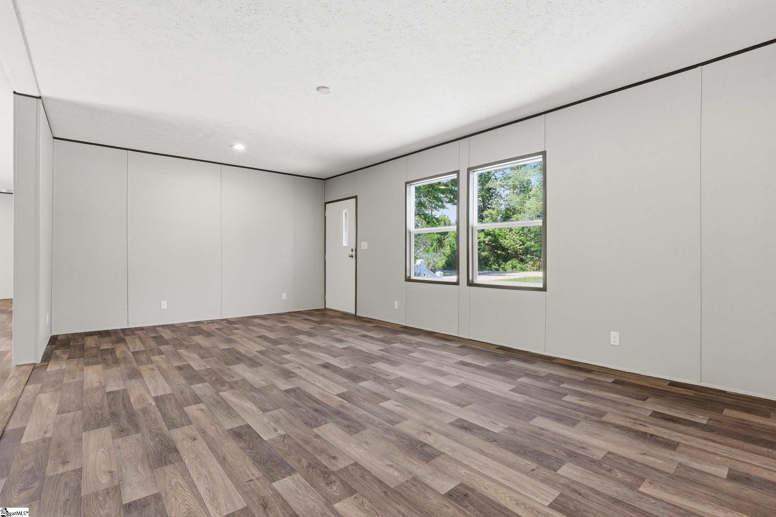 1292 Wilson Road Property Photo 5