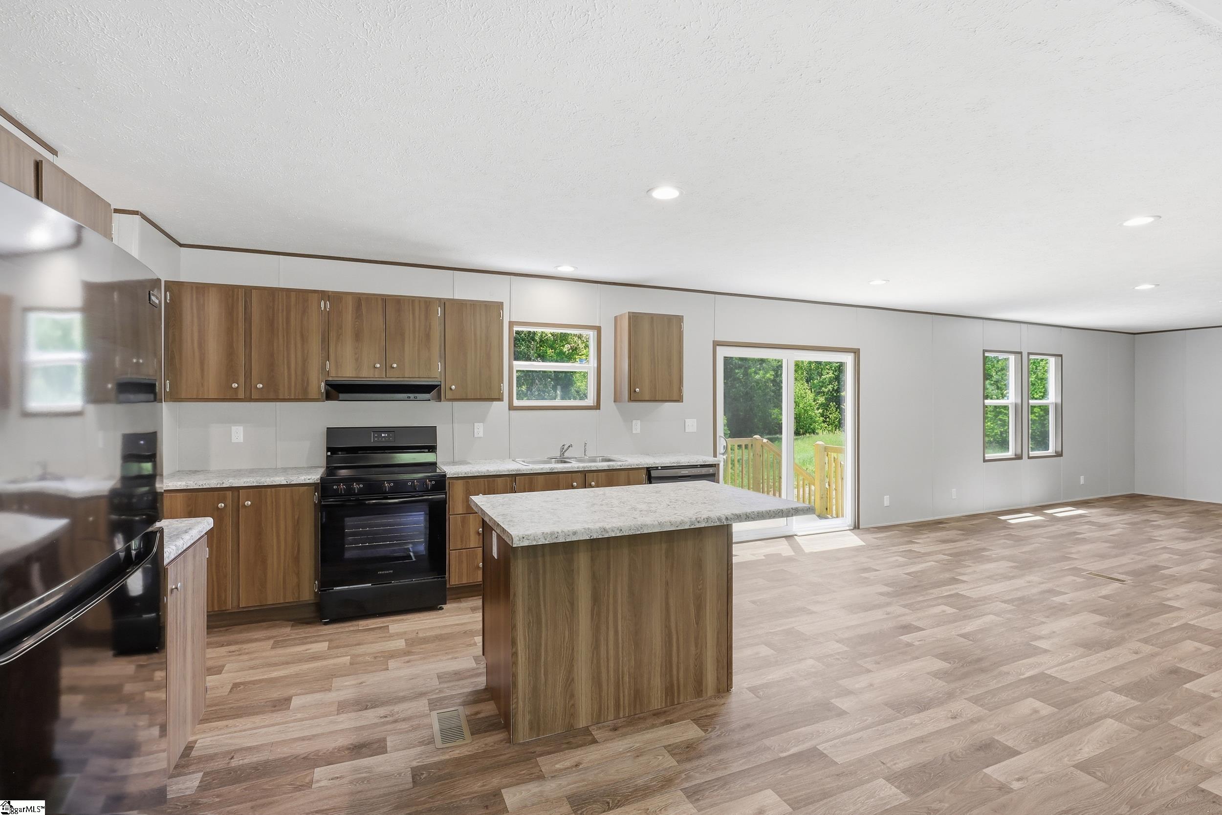1292 Wilson Road Property Photo 8