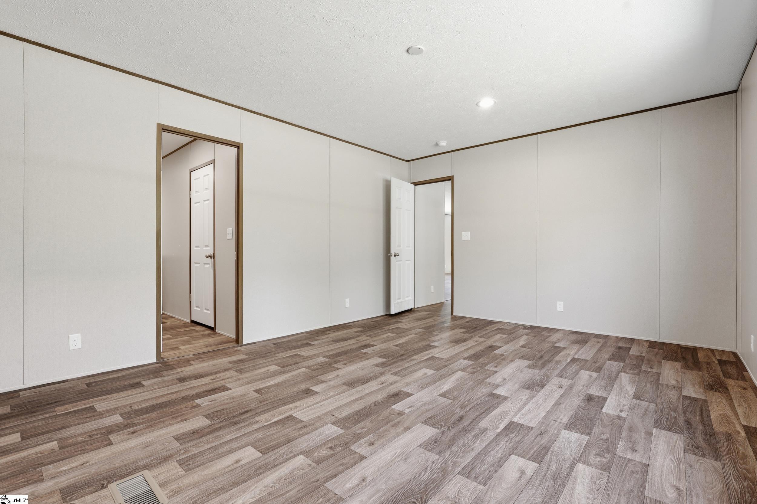 1292 Wilson Road Property Photo 13
