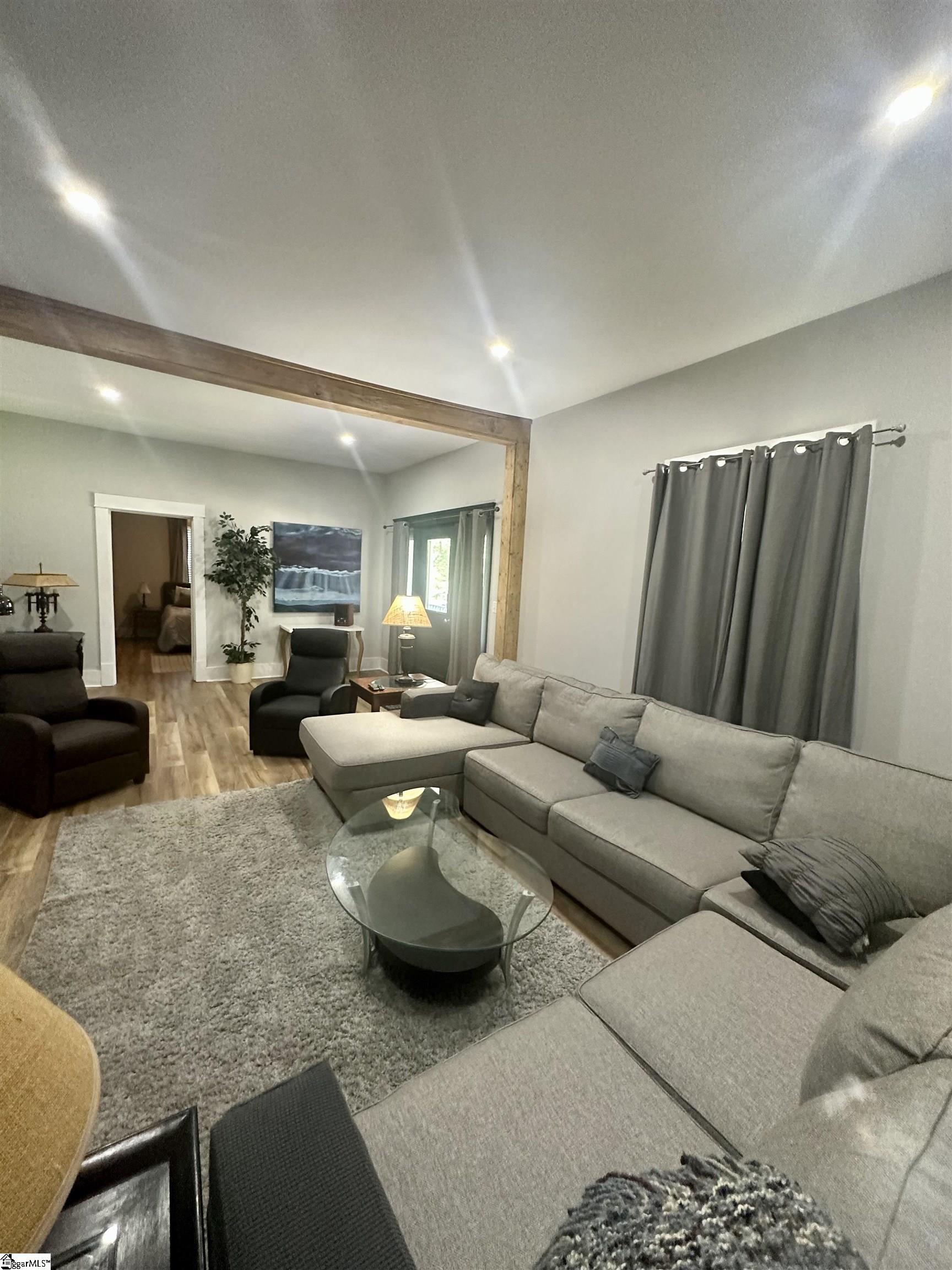 505 W Hayne Street Property Photo 4