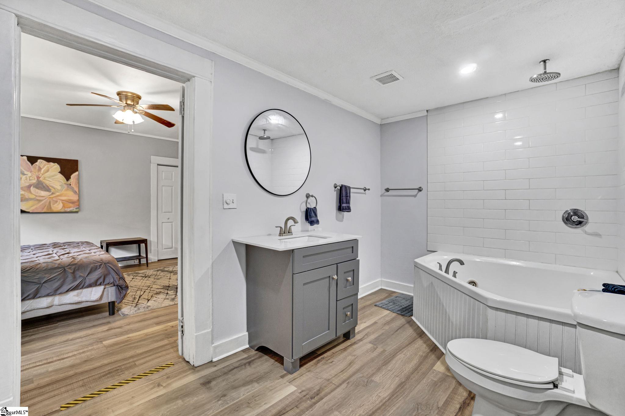 505 W Hayne Street Property Photo 24