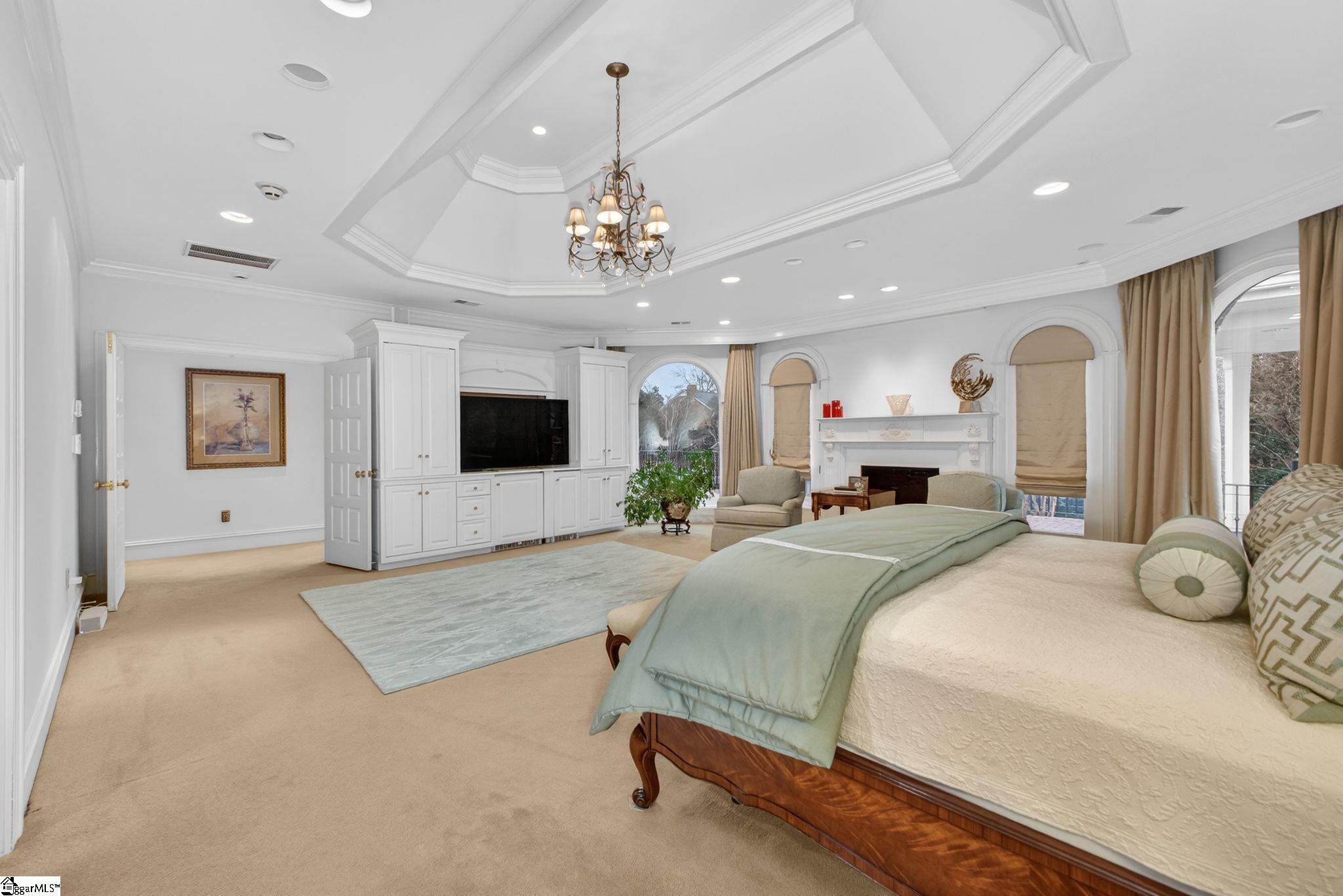 101 Tuscany Way Property Photo 17