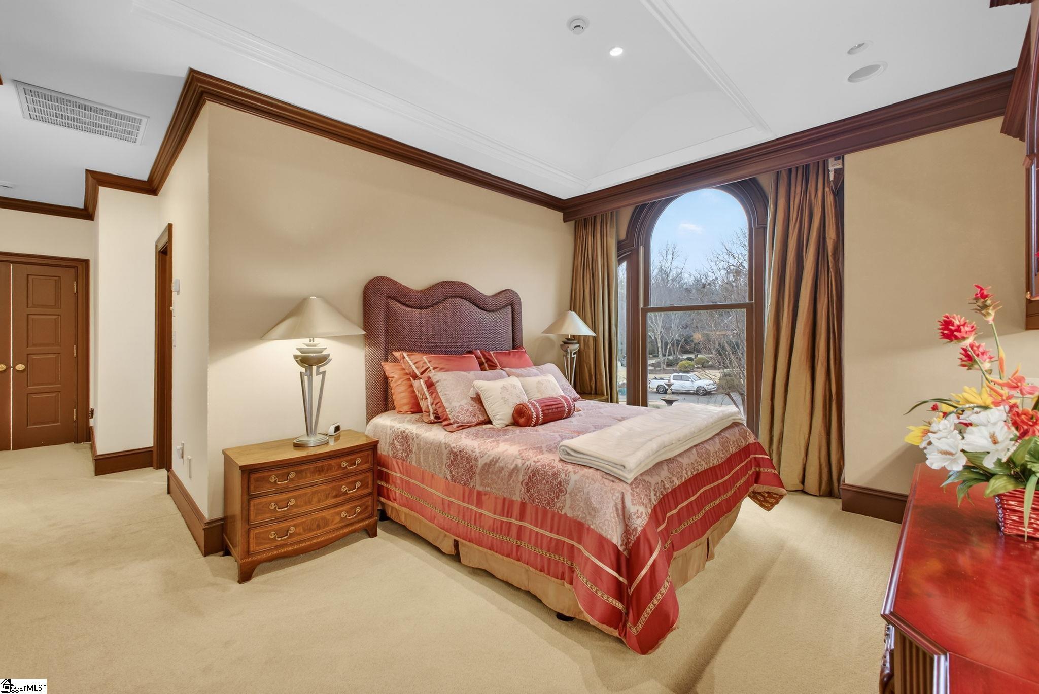 101 Tuscany Way Property Photo 25
