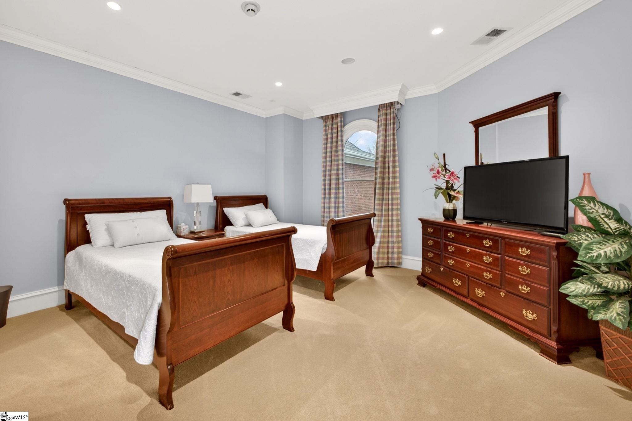 101 Tuscany Way Property Photo 28
