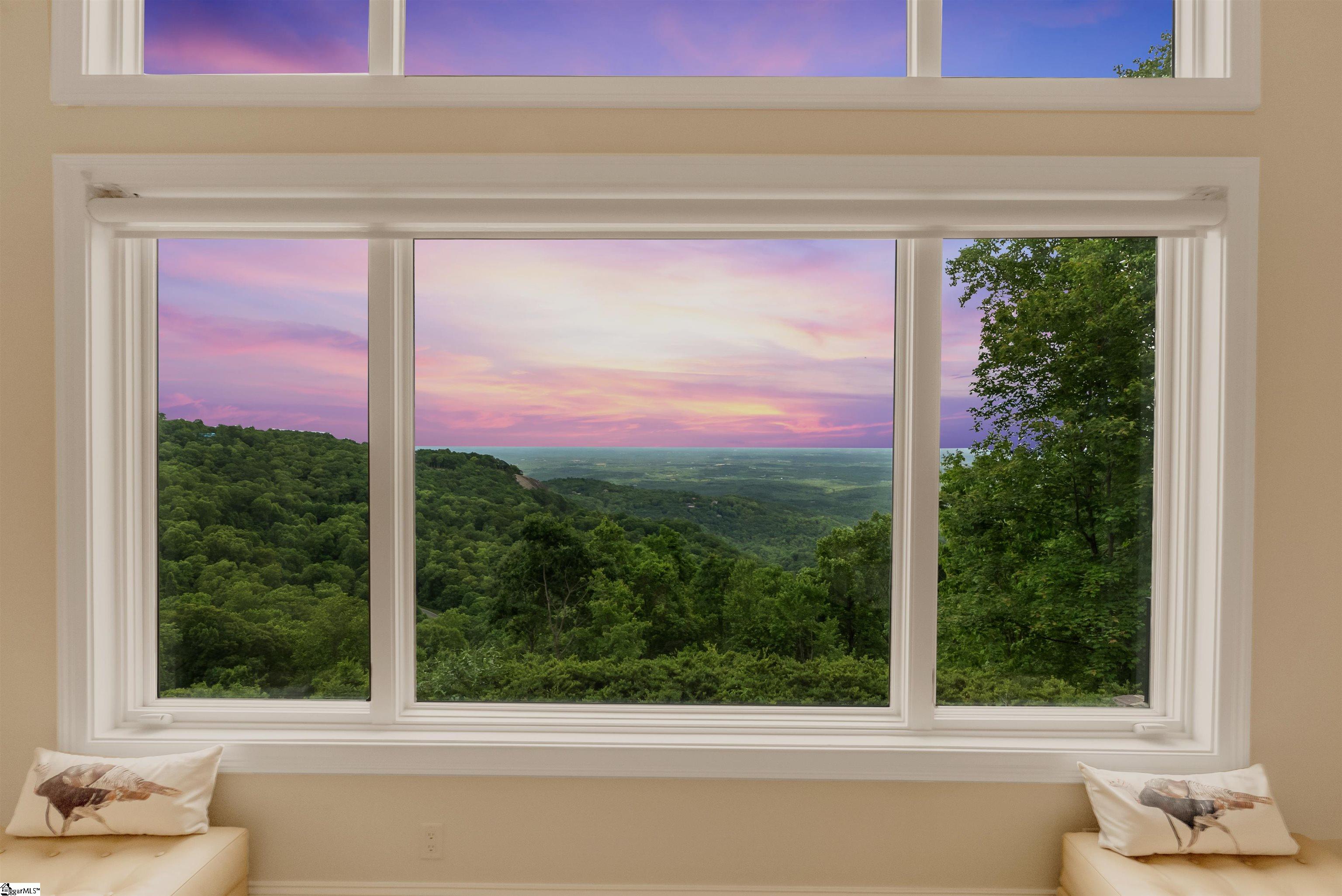 39 The Cliffs Parkway Property Photo 24