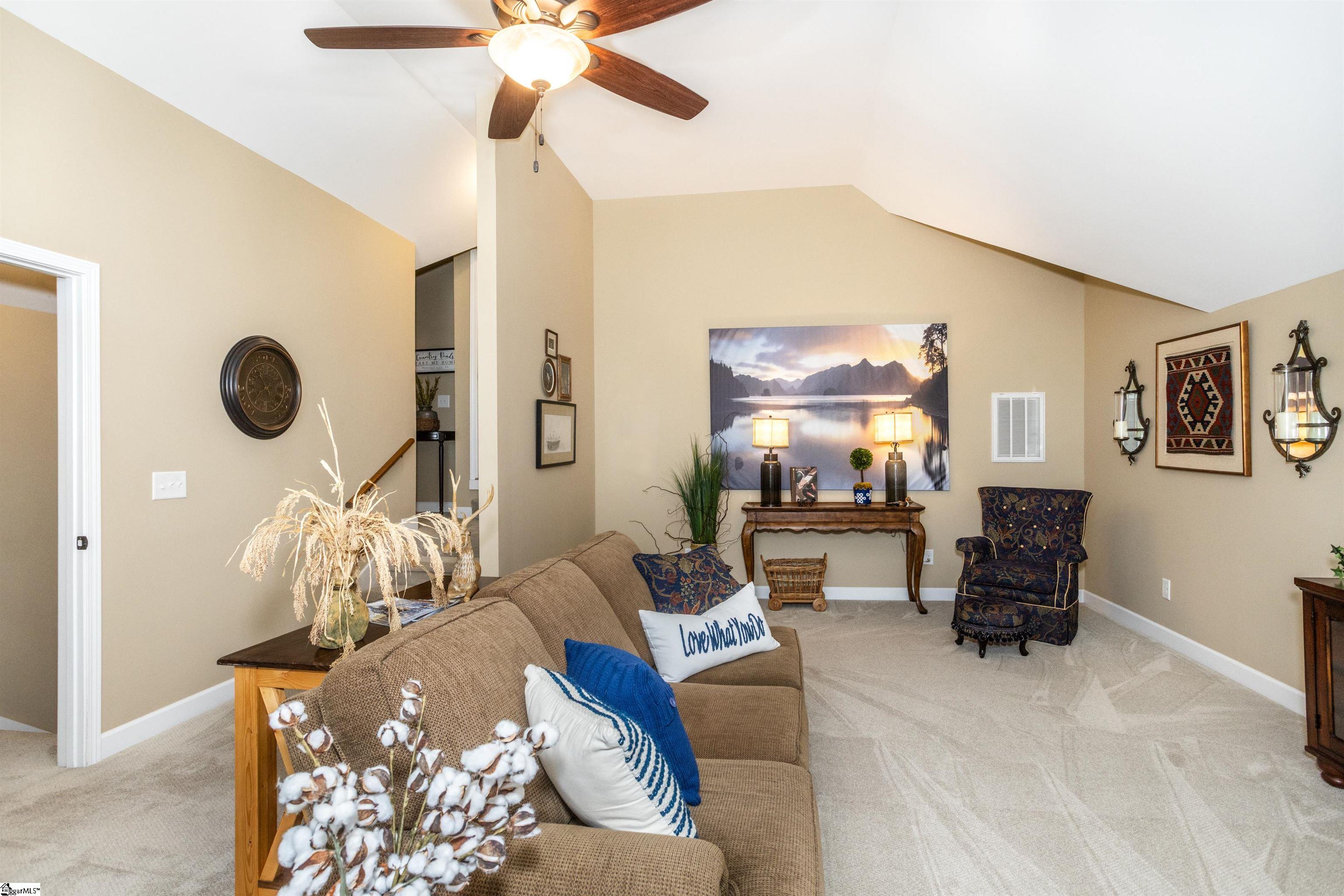 405 Saddlebred Drive Property Photo 34