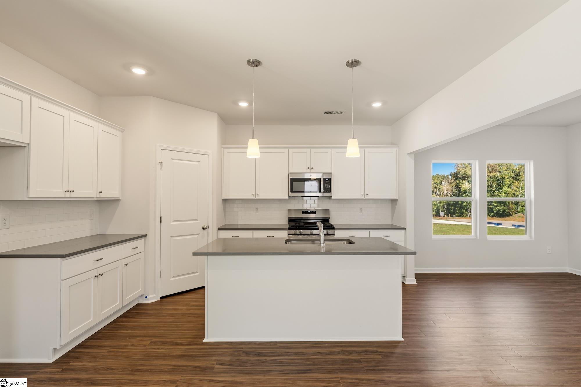 5063 Burke Meadows Run Property Photo 10