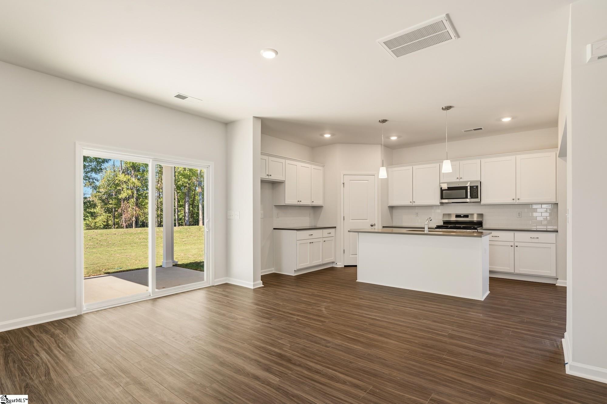 5063 Burke Meadows Run Property Photo 11