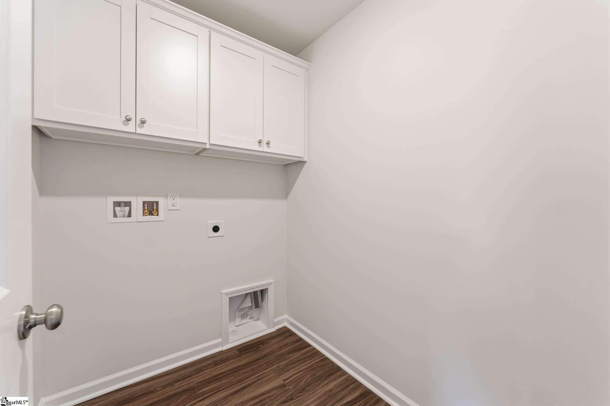 5063 Burke Meadows Run Property Photo 17