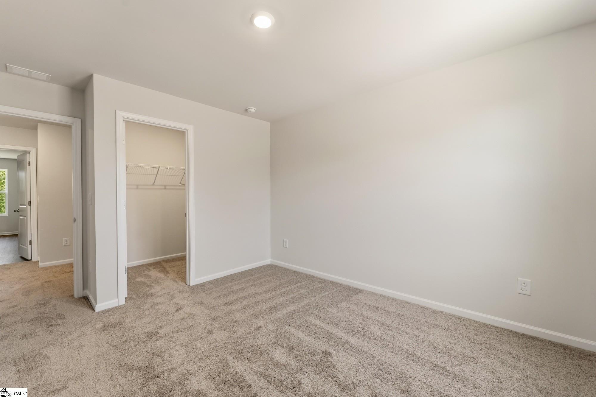 5063 Burke Meadows Run Property Photo 19