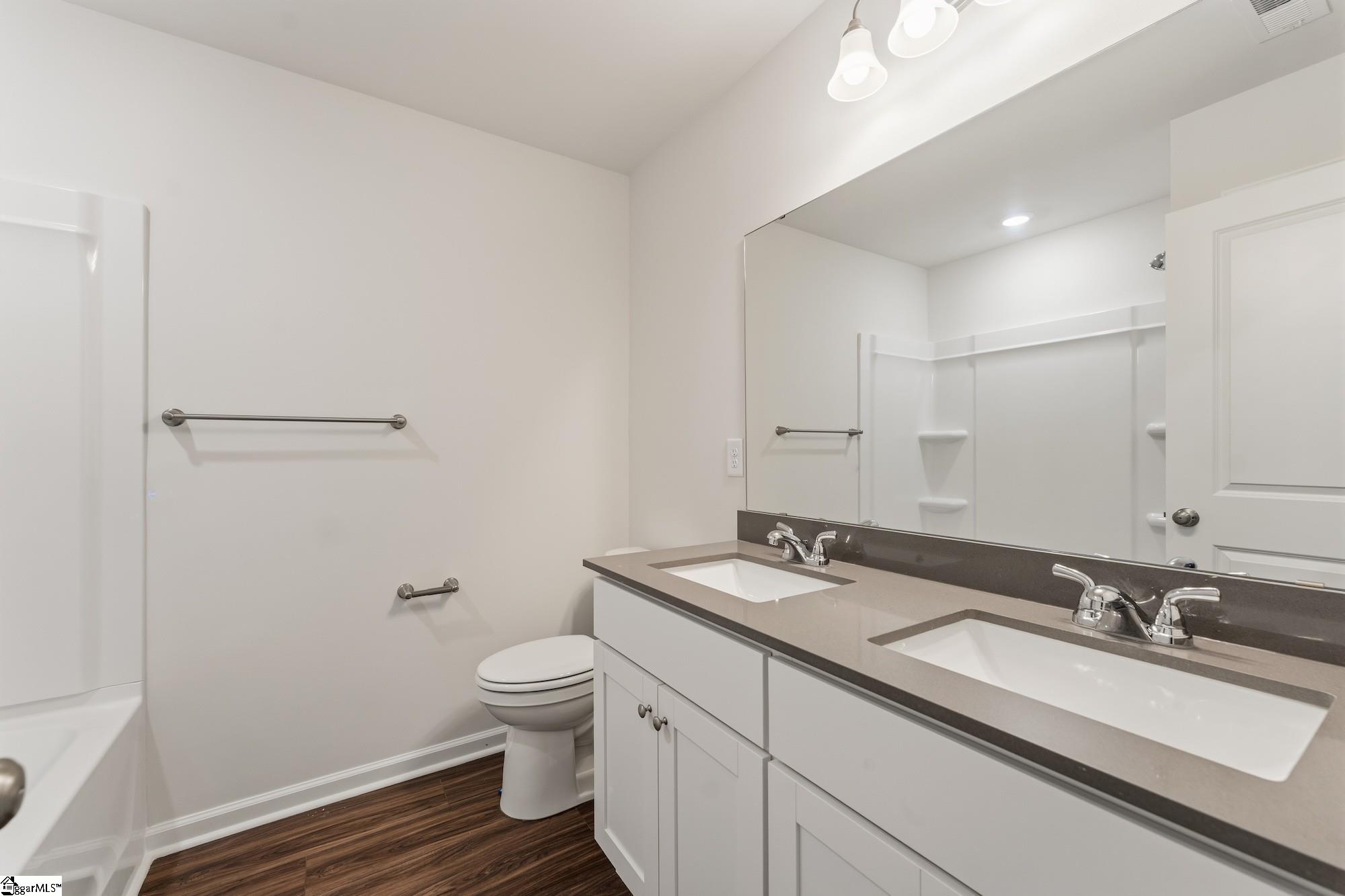 5063 Burke Meadows Run Property Photo 22