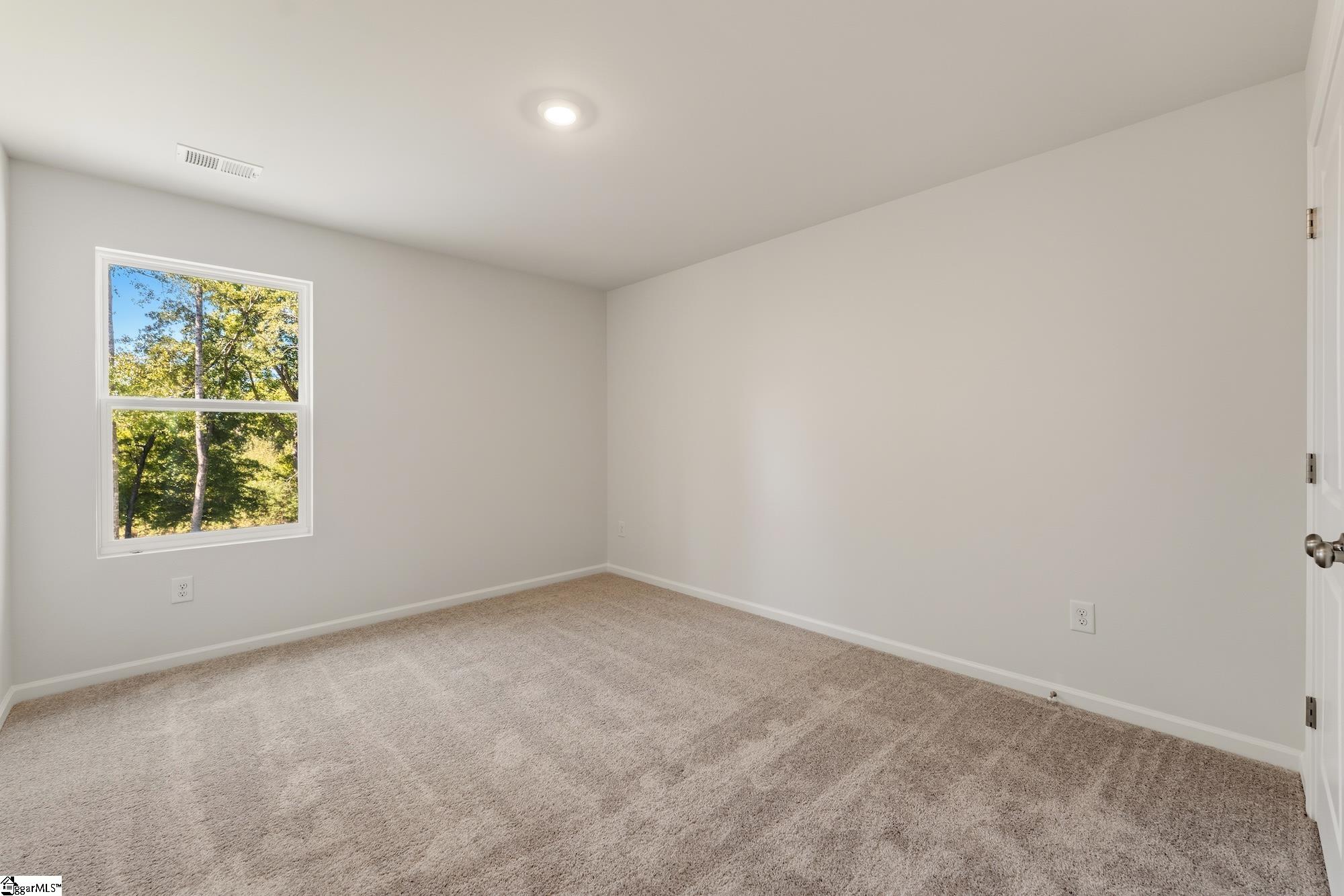 5063 Burke Meadows Run Property Photo 23