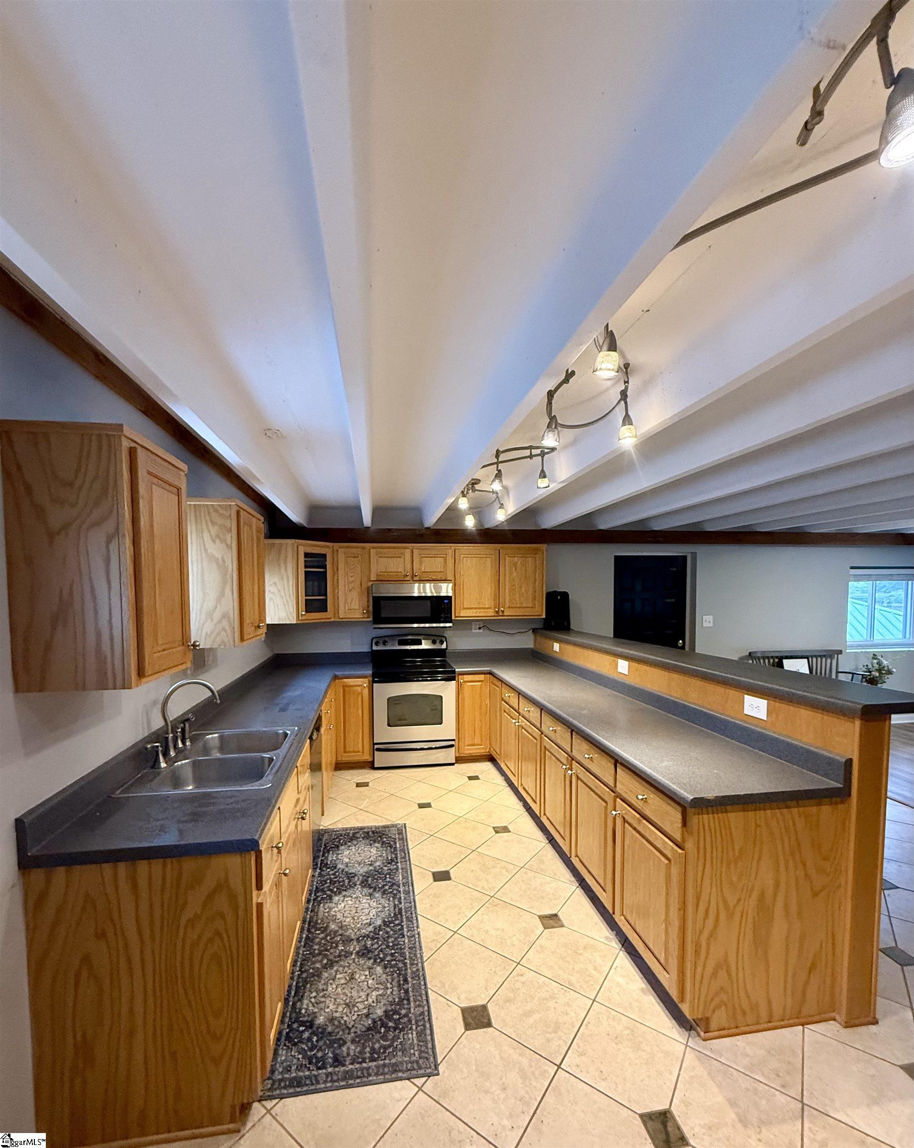 1200 Loran Pointe Circle Property Photo 9