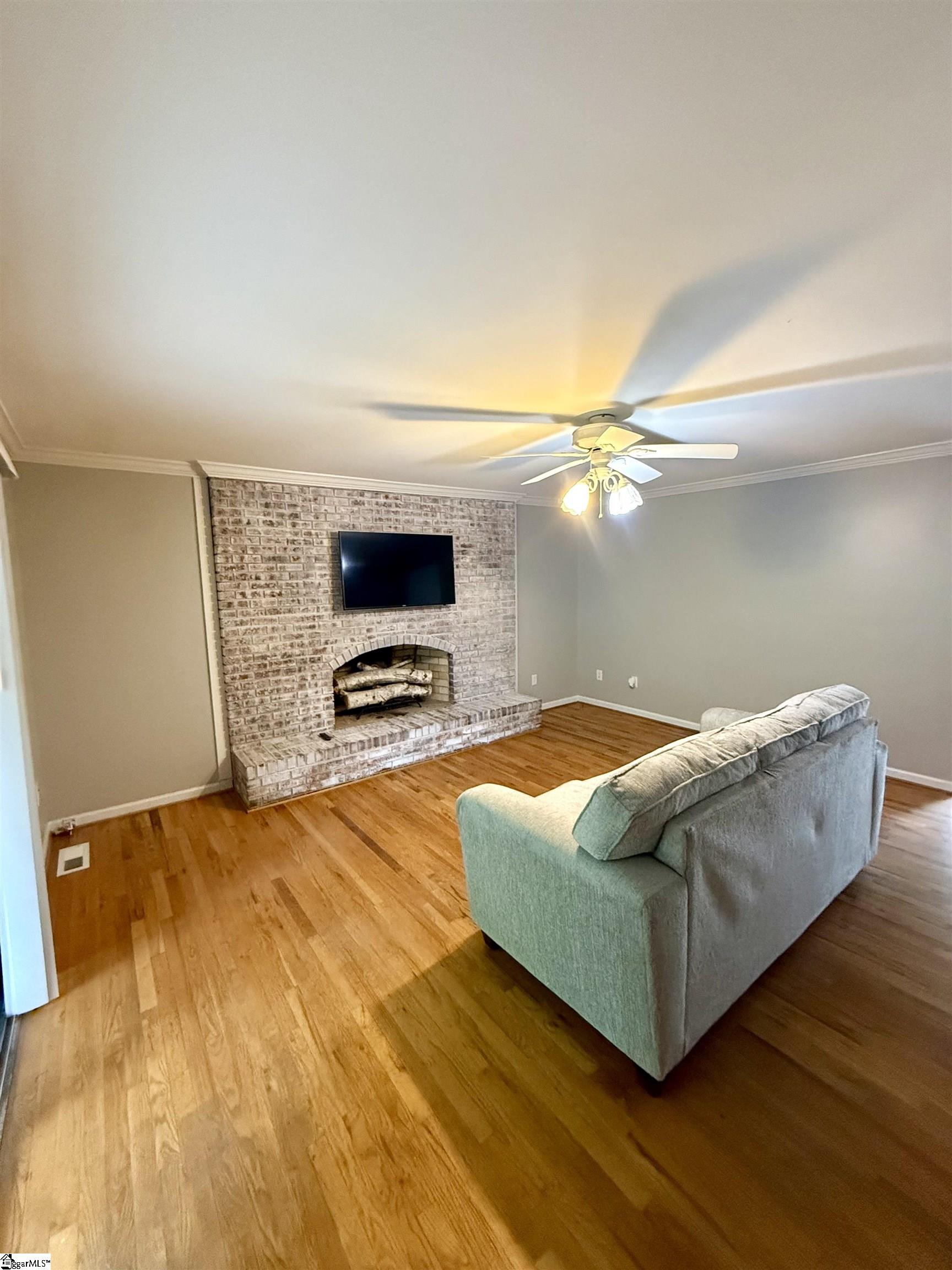 1200 Loran Pointe Circle Property Photo 15