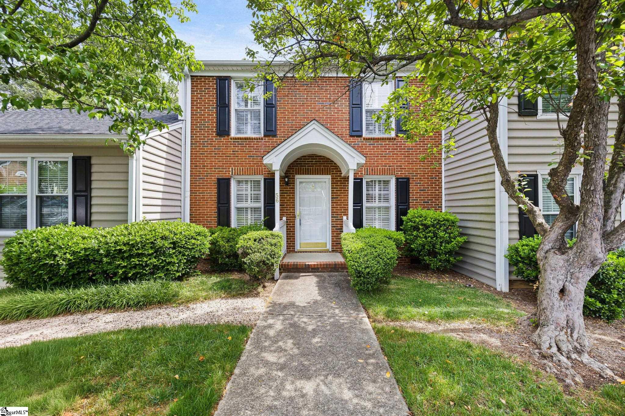 40 Wood Pointe Drive Property Photo 1