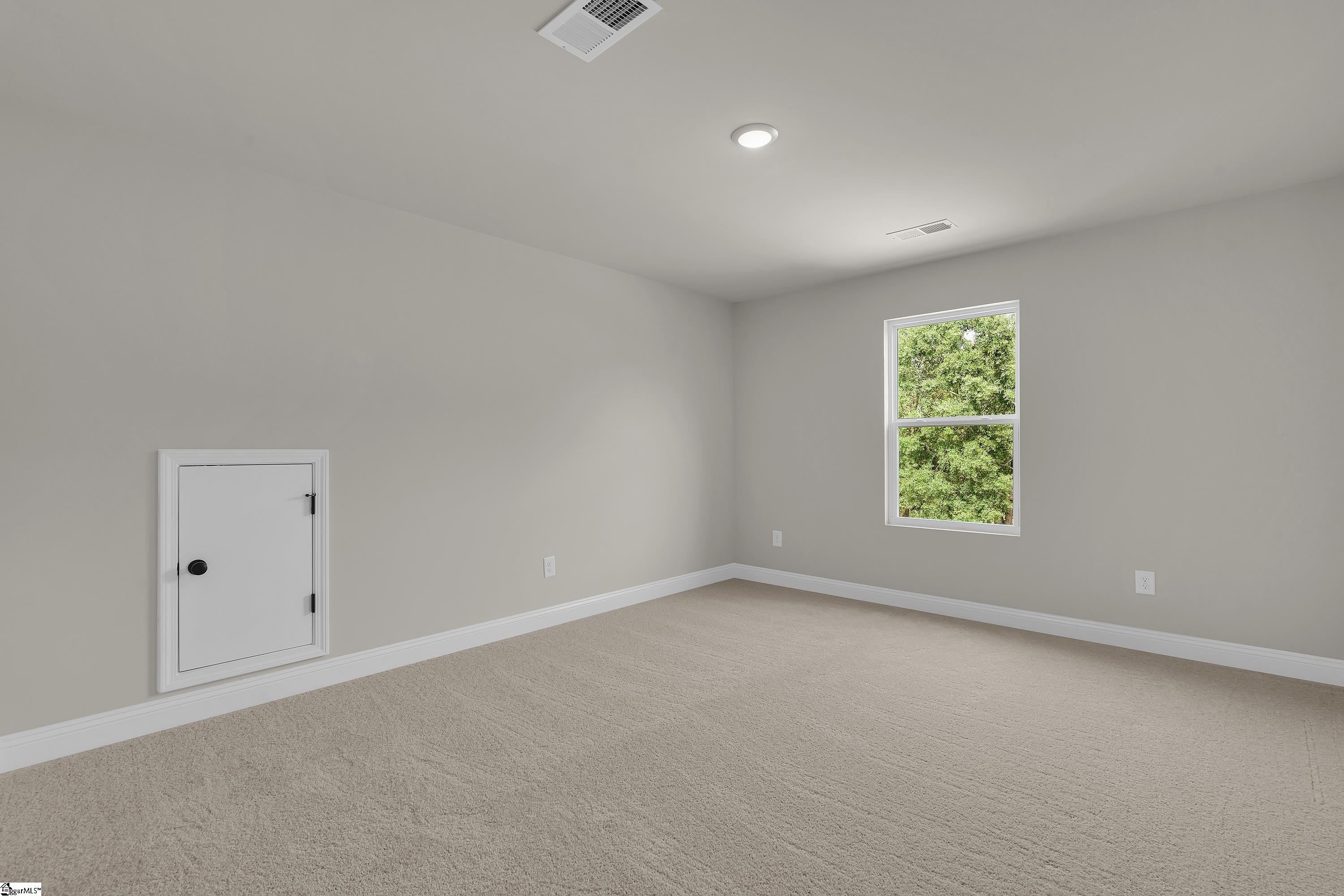 1843 Memorial Drive Extension Property Photo 18