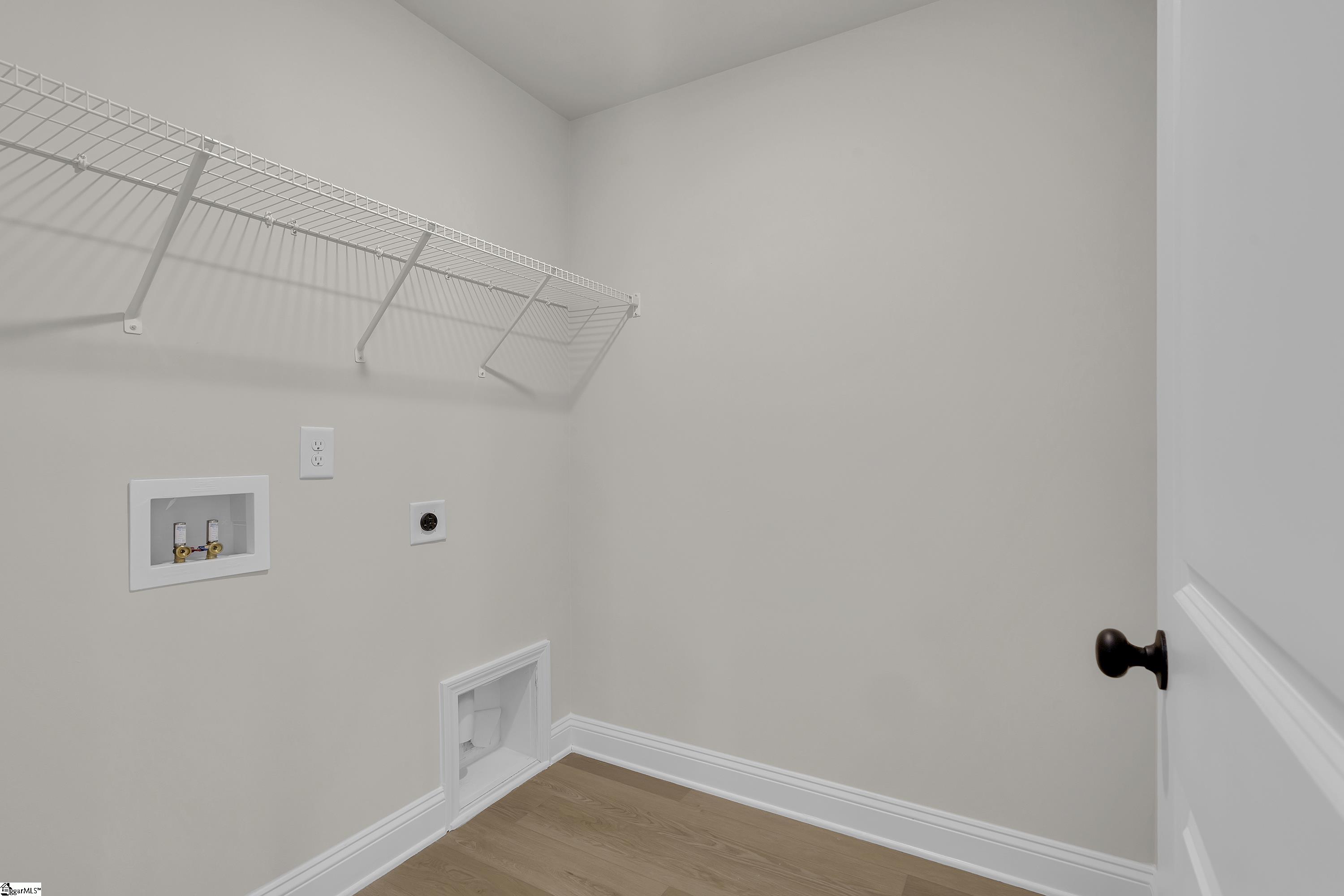 1843 Memorial Drive Extension Property Photo 20