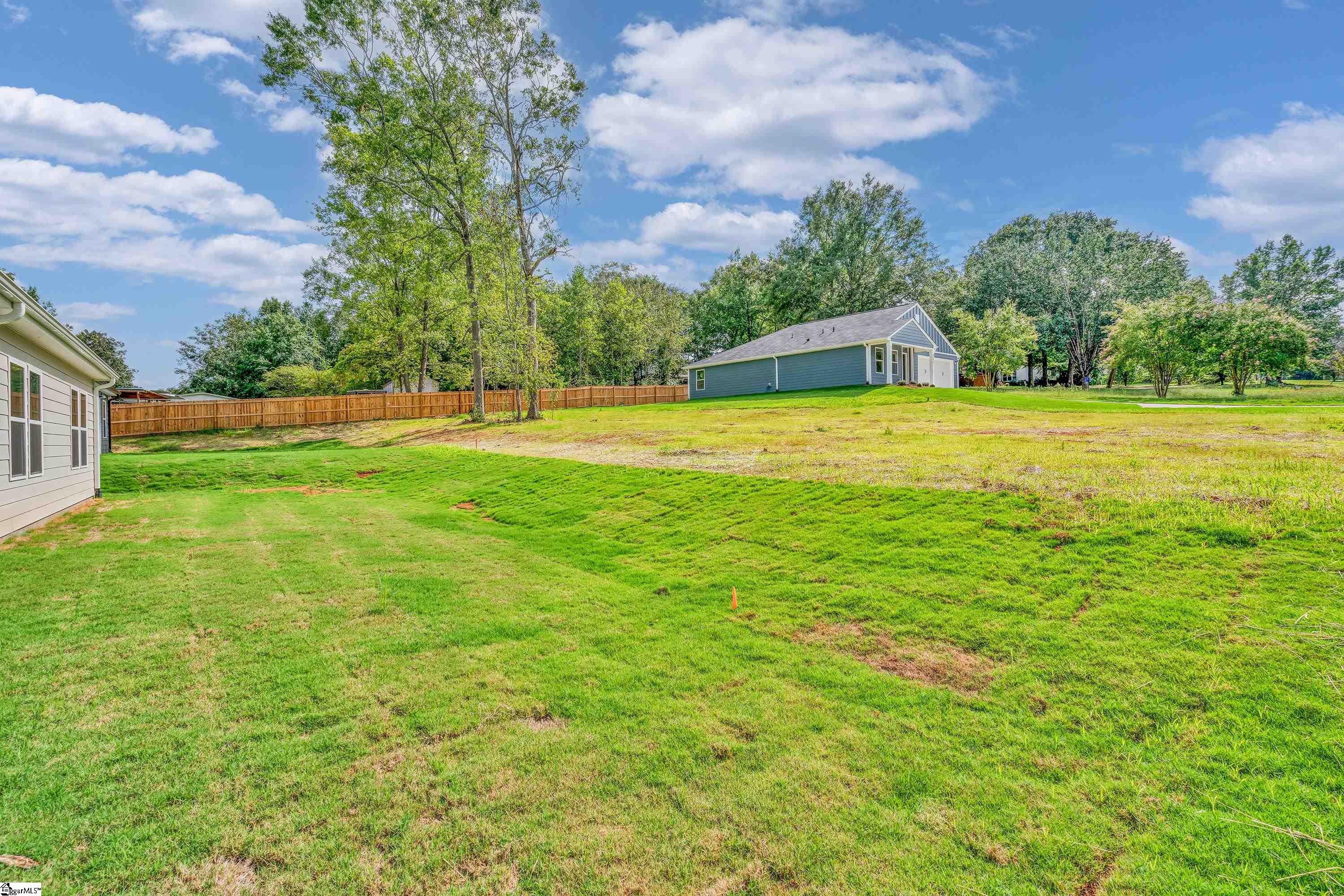 1843 Memorial Drive Extension Property Photo 22