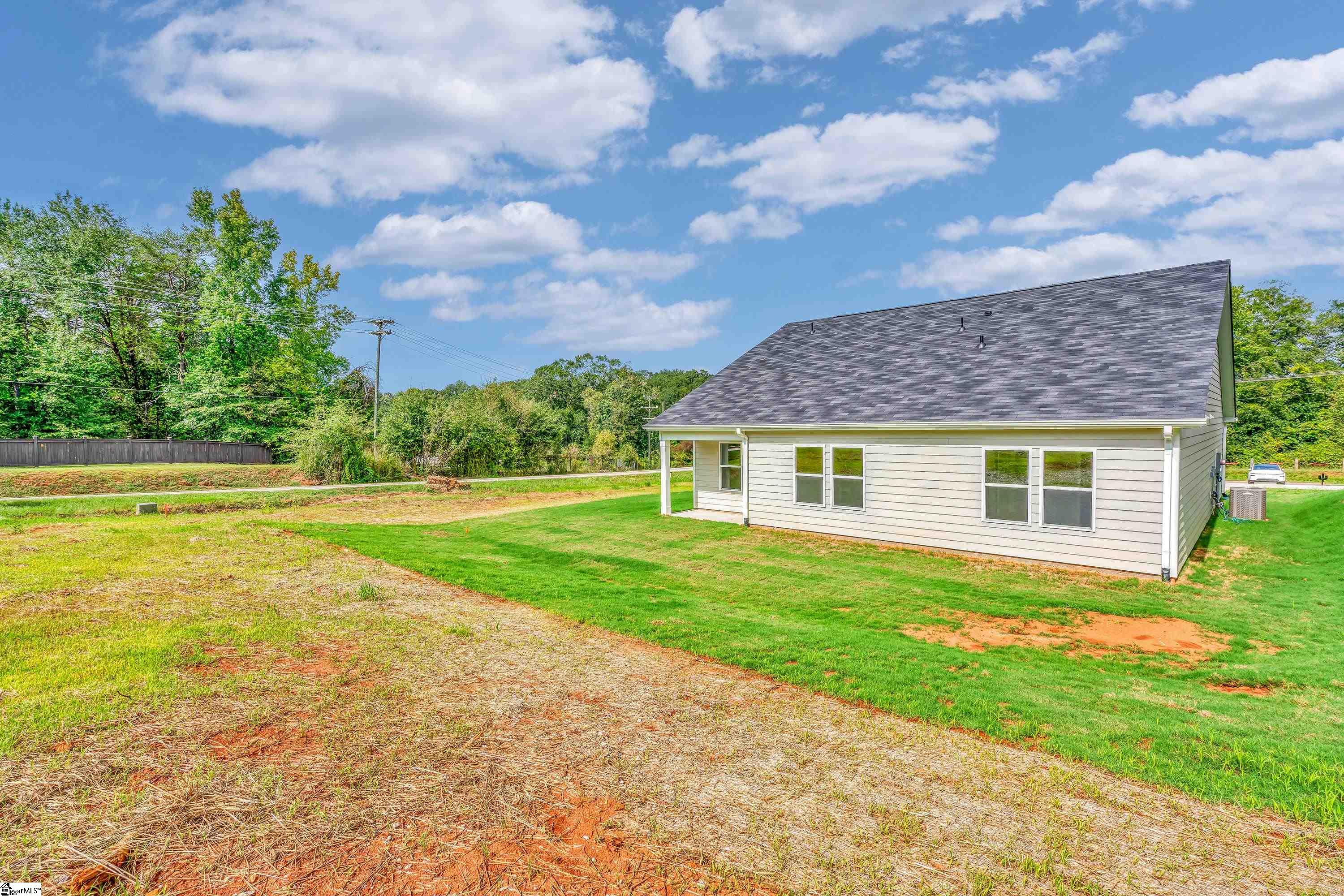 1843 Memorial Drive Extension Property Photo 23