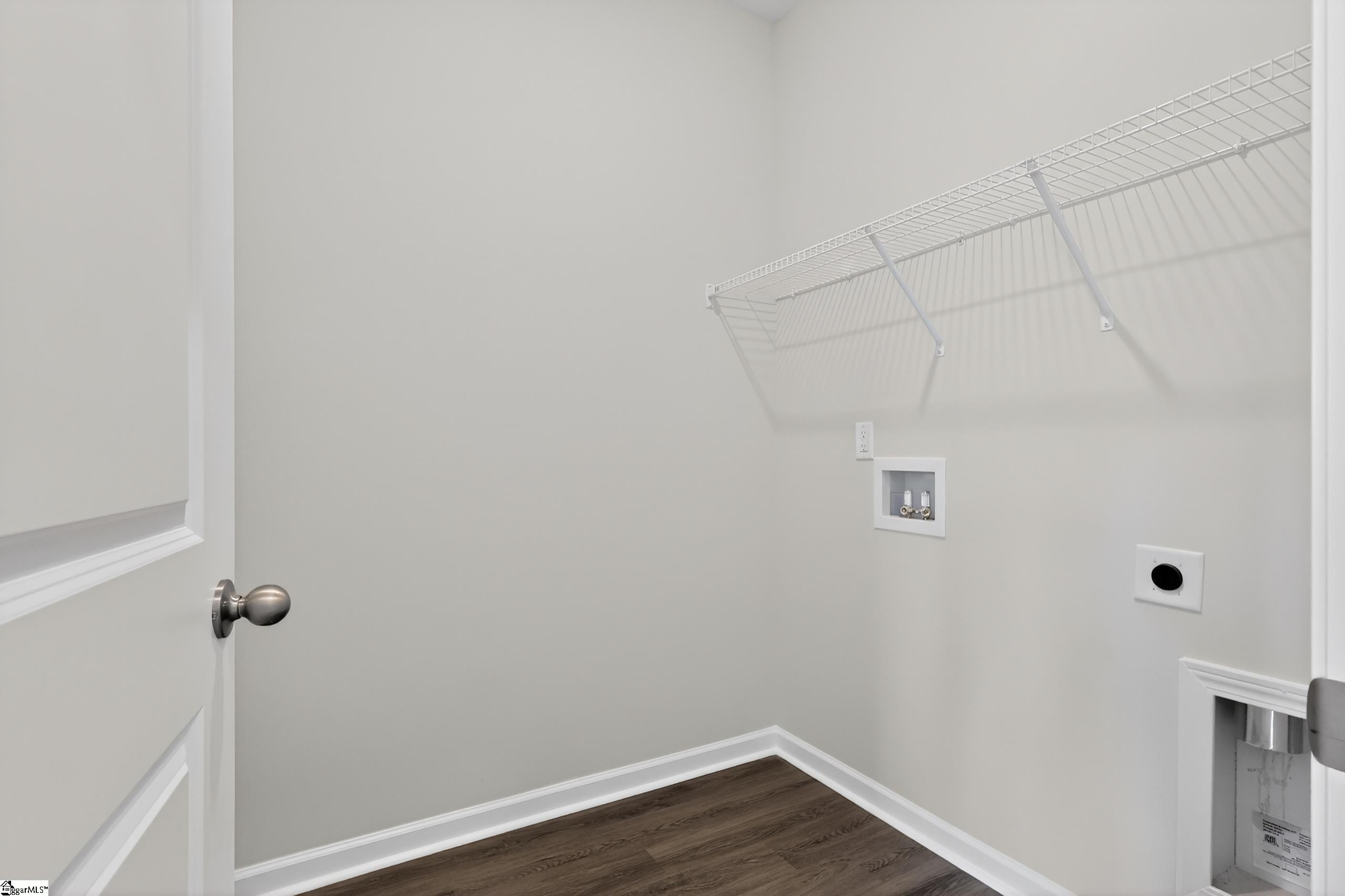 109 White Fields Avenue Property Photo 5
