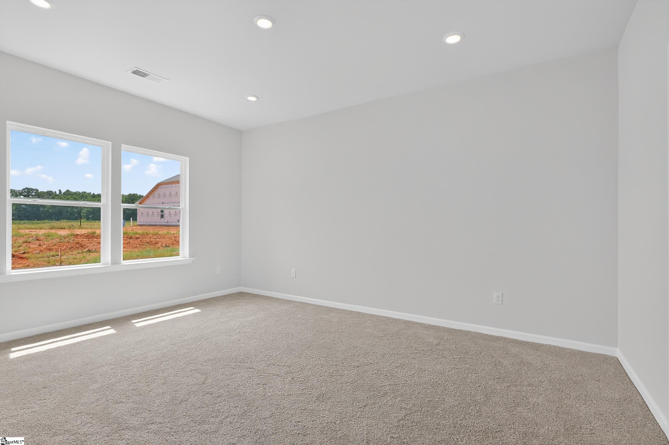 109 White Fields Avenue Property Photo 16