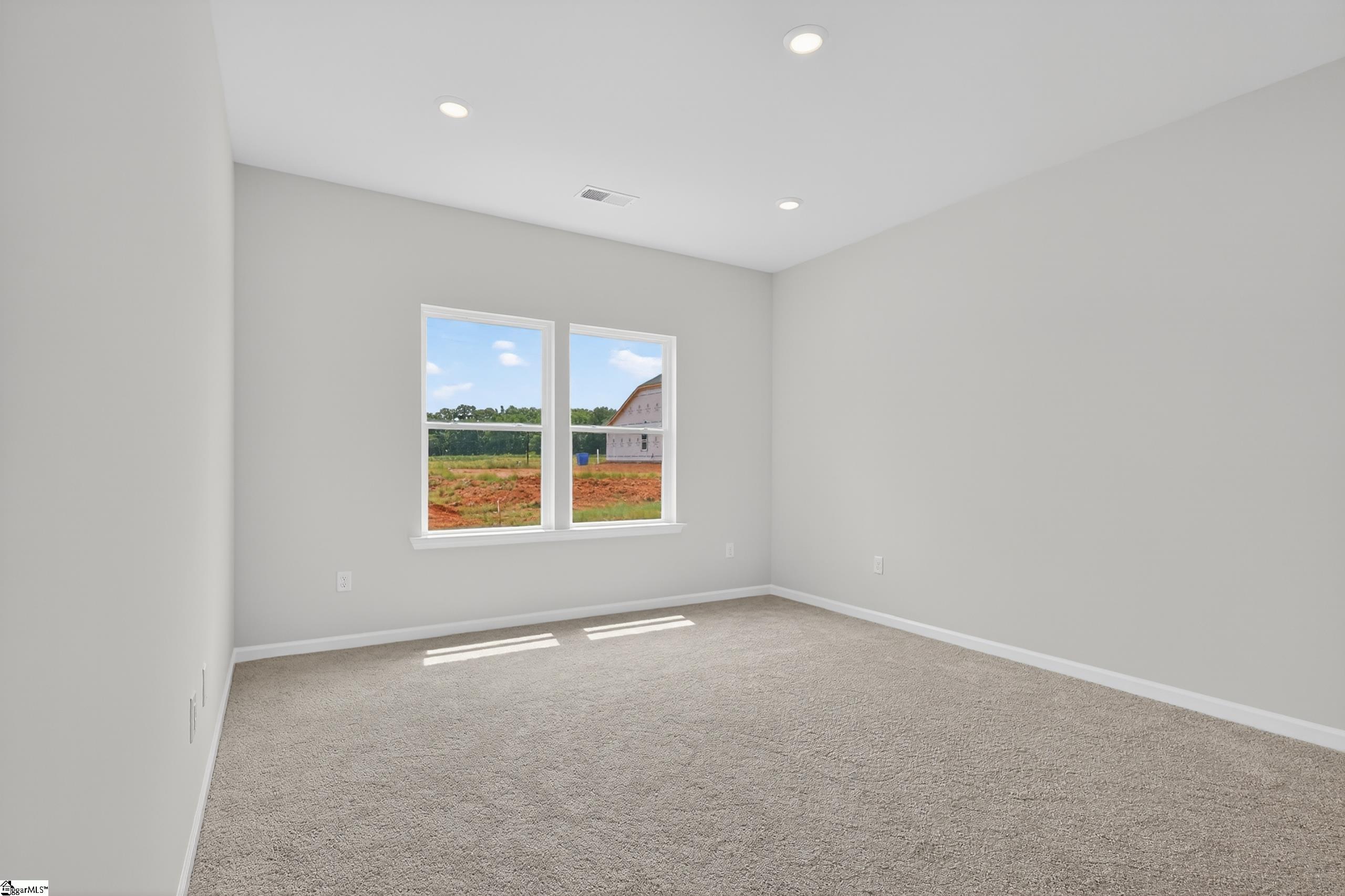 109 White Fields Avenue Property Photo 17