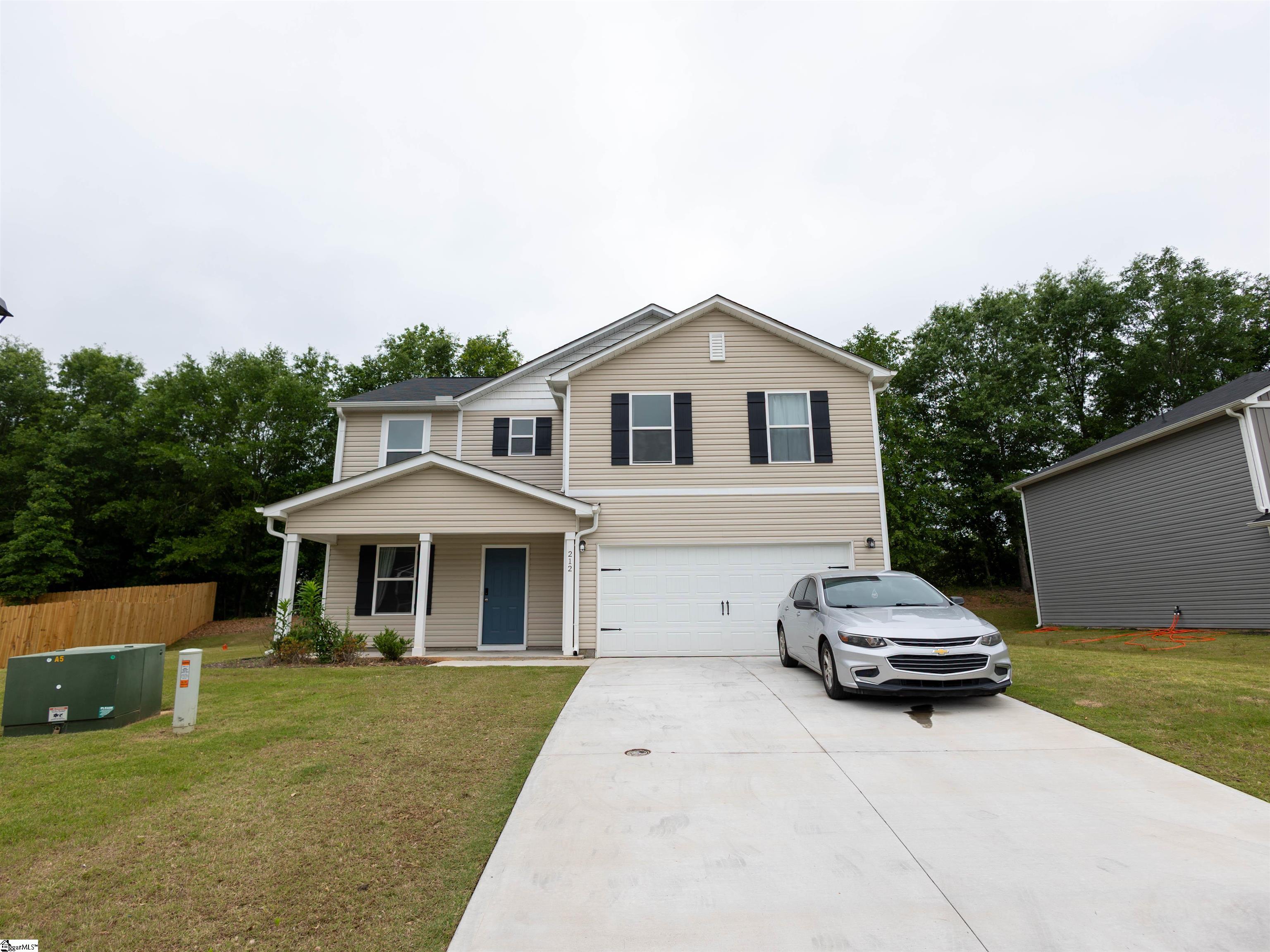 212 David Drive Property Photo 3