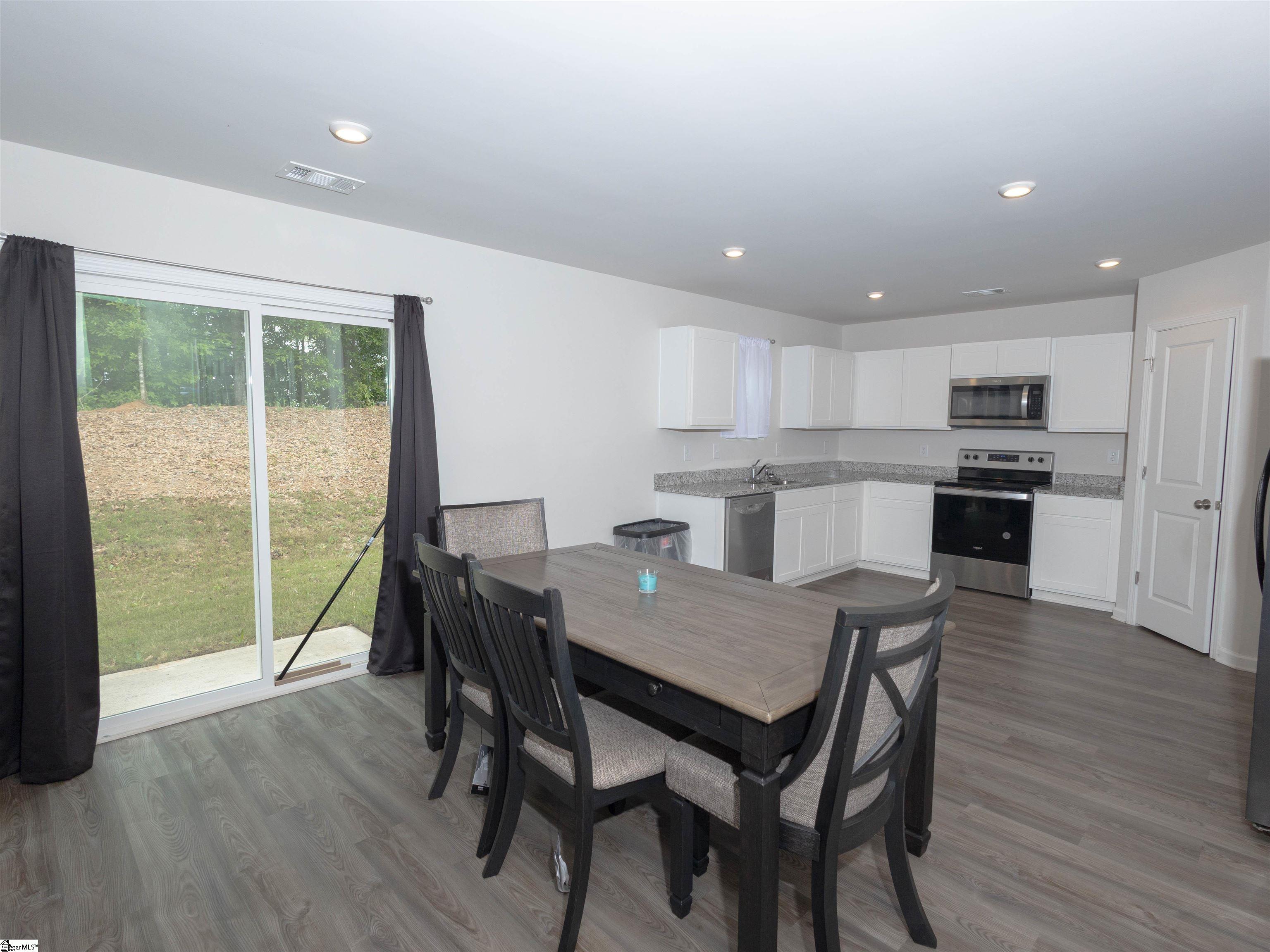 212 David Drive Property Photo 8