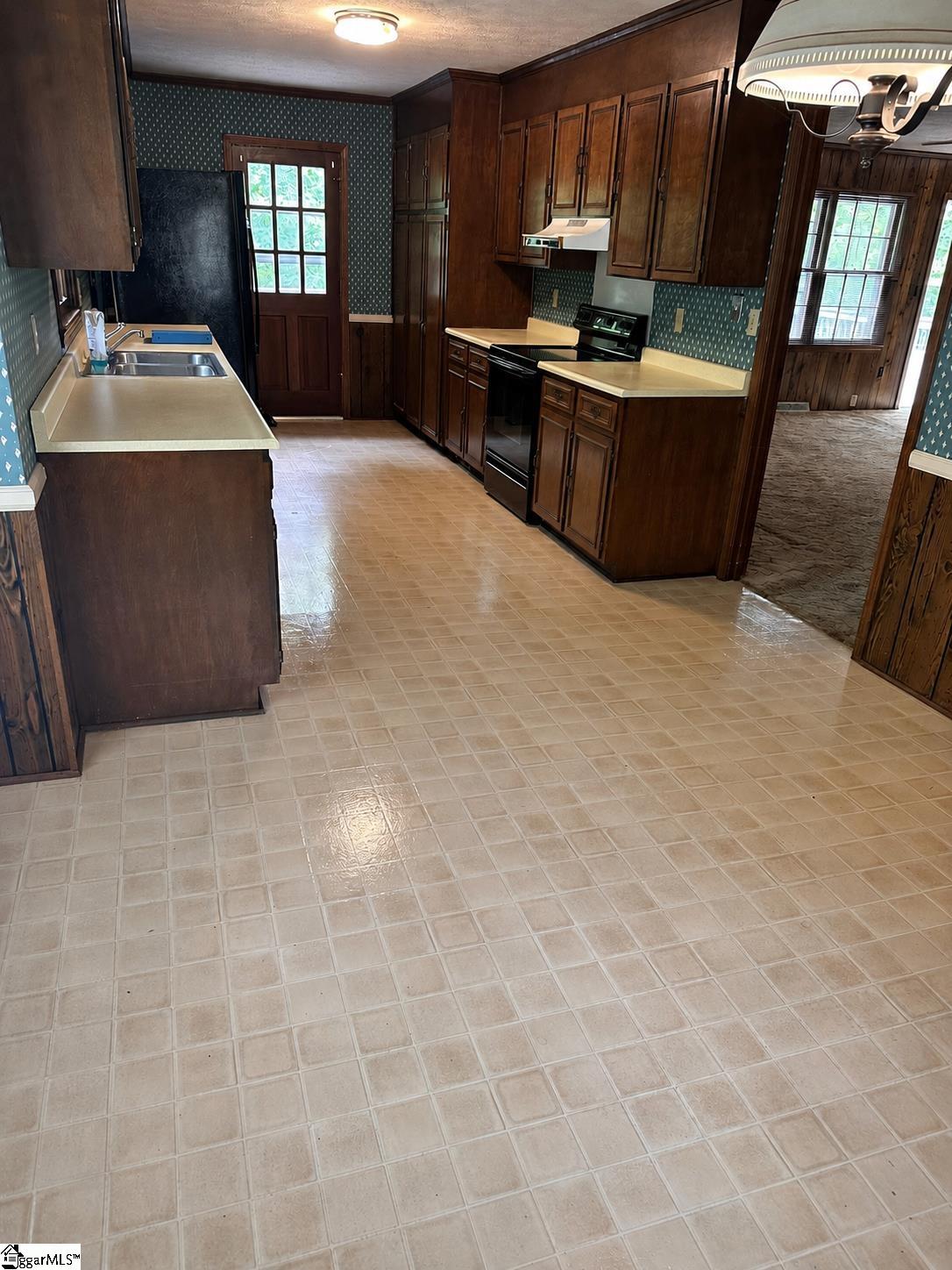 142 Millbrook Circle Property Photo 13