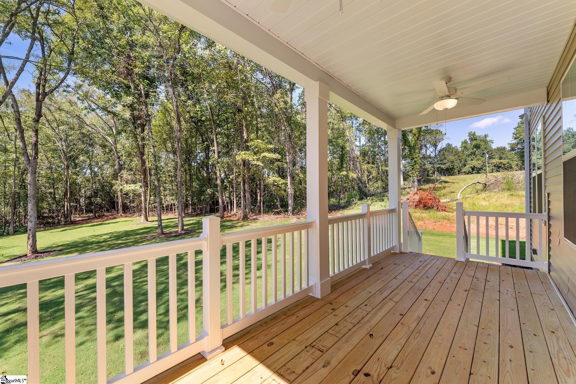 212 Sherwood Drive Property Photo 23