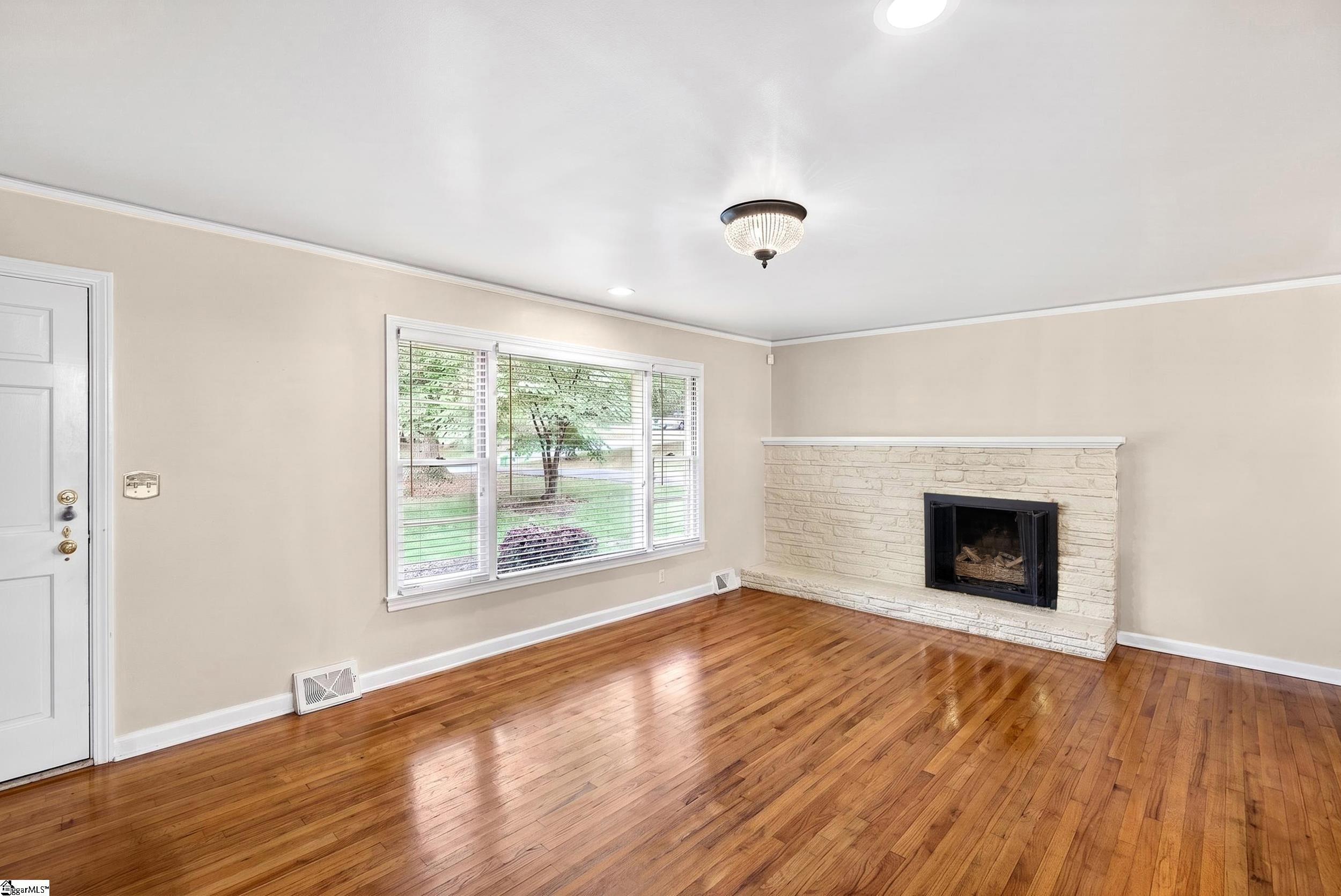 45 Ridgeway Drive Property Photo 6