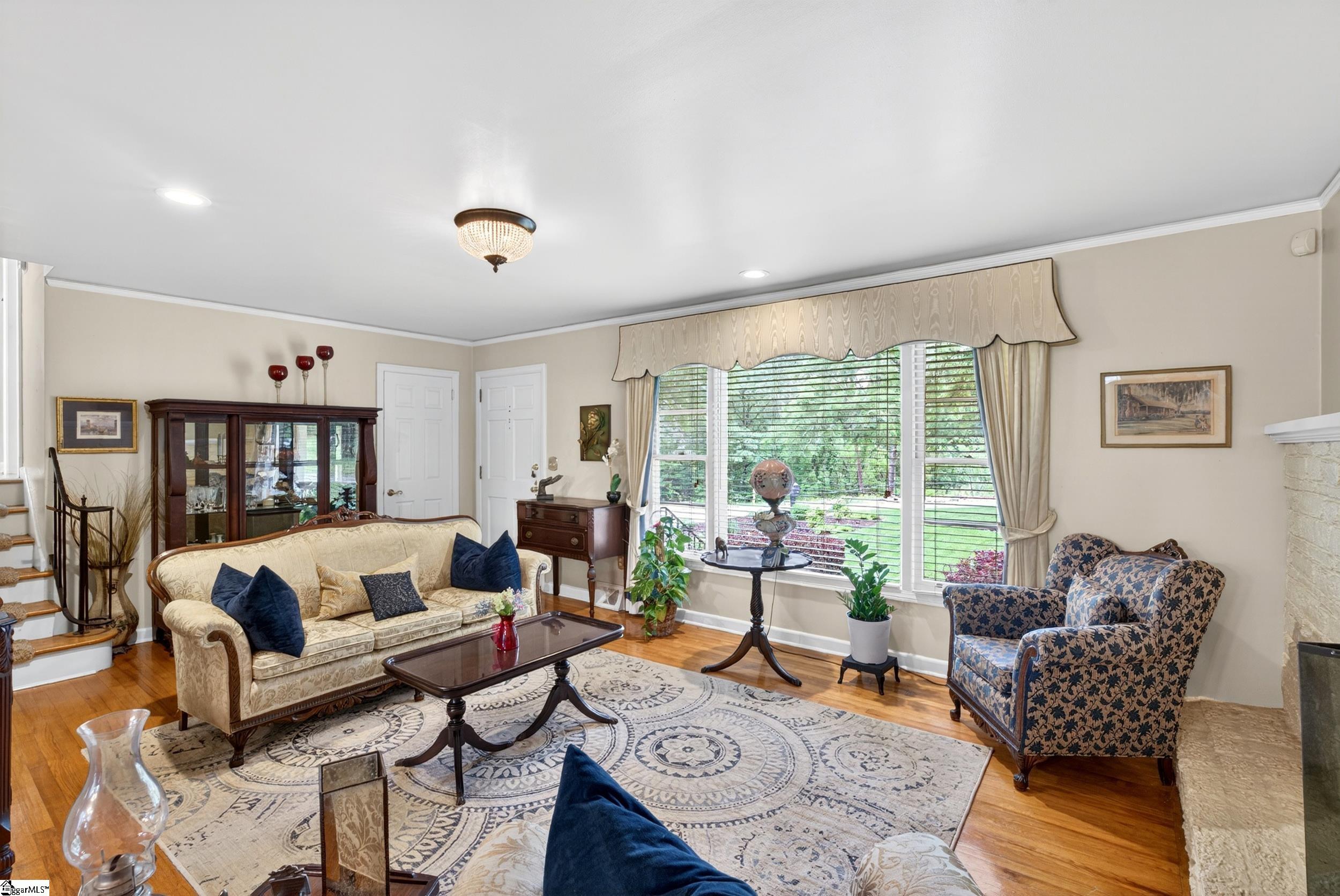 45 Ridgeway Drive Property Photo 8