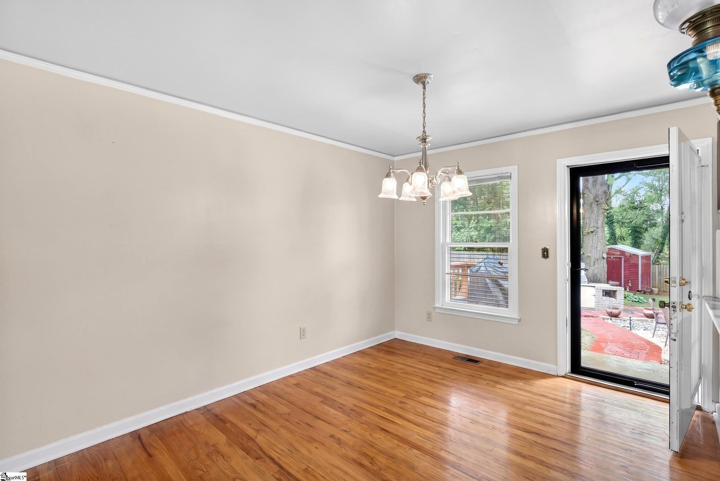 45 Ridgeway Drive Property Photo 9