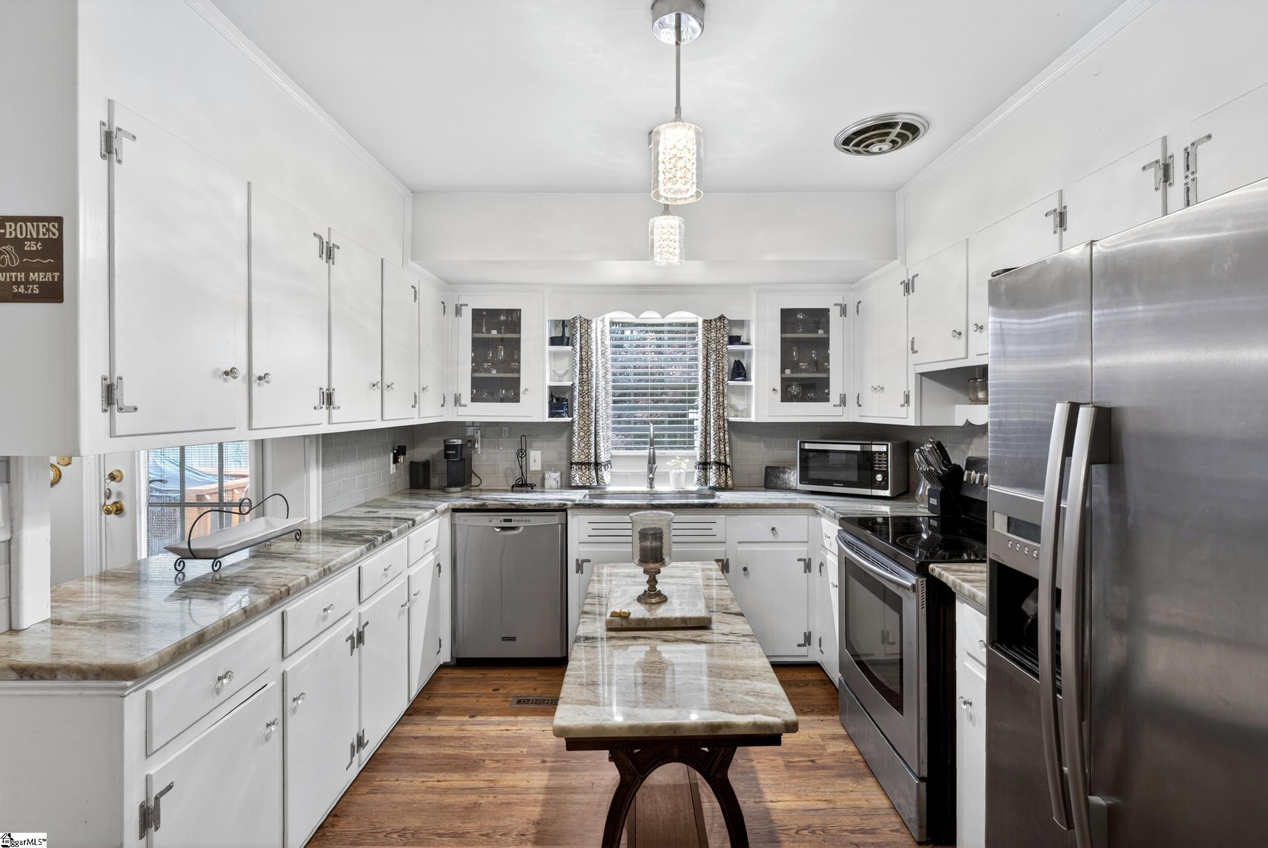 45 Ridgeway Drive Property Photo 16