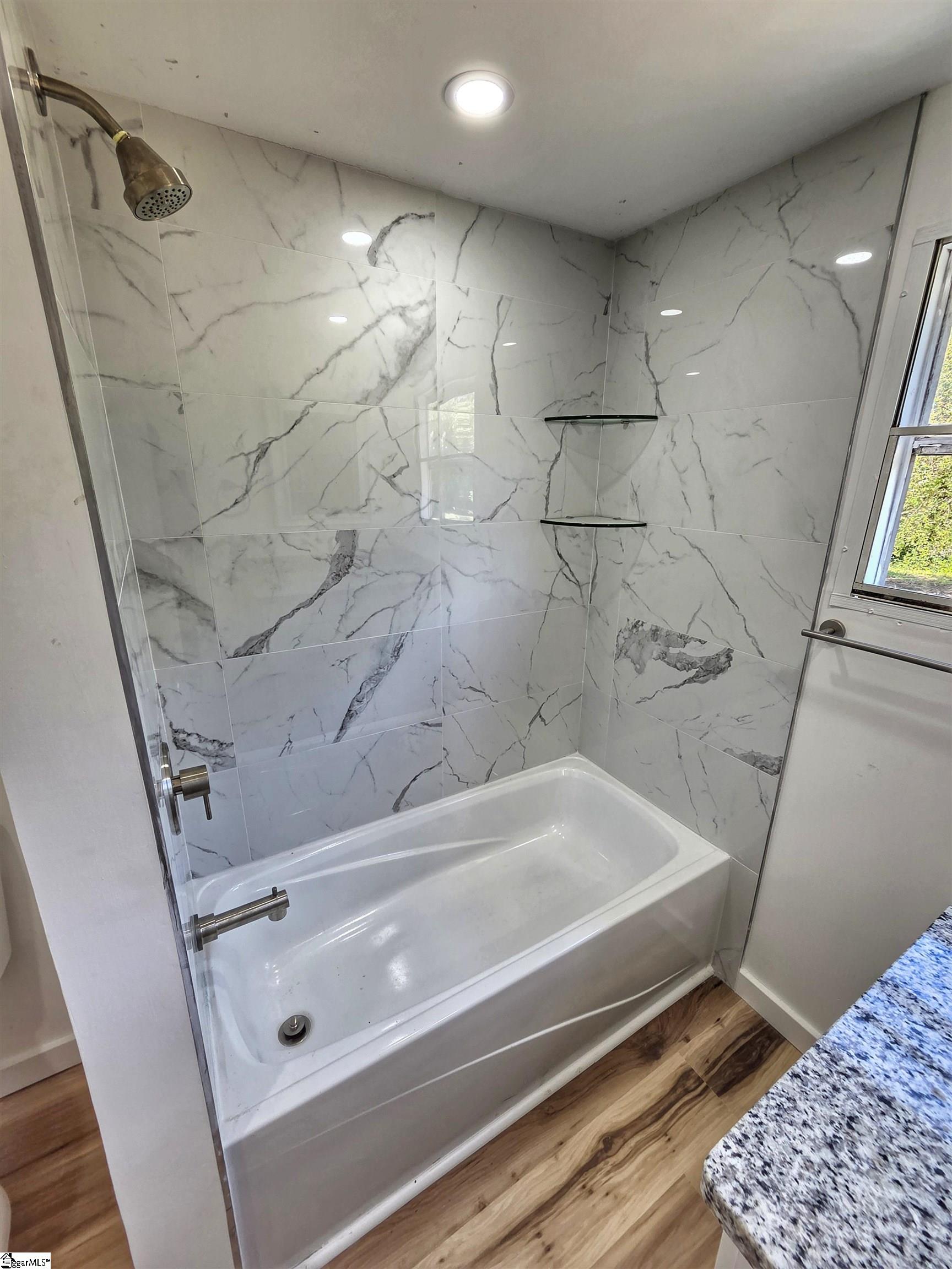 217 Angells Drive Property Photo 8