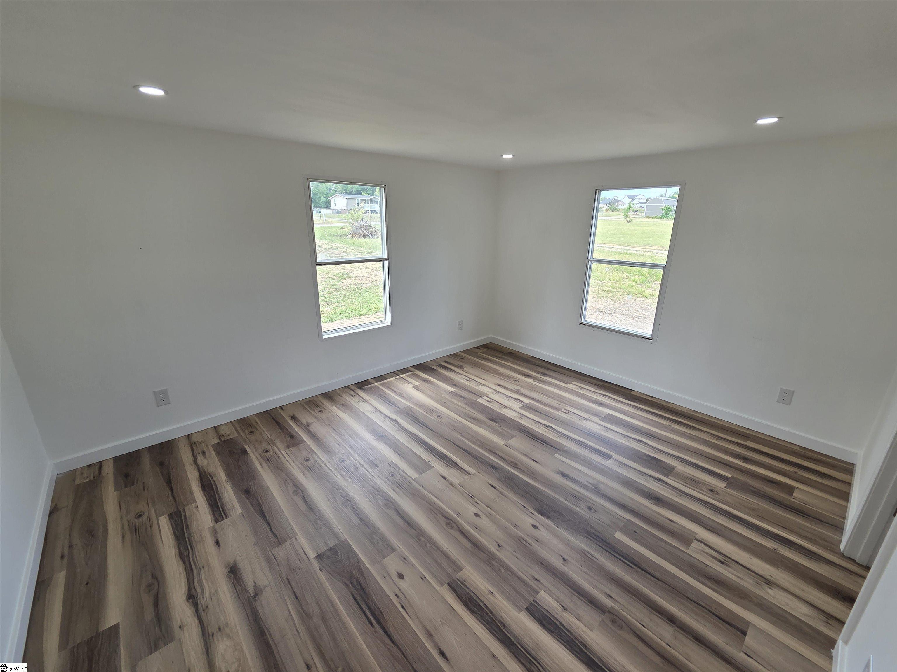 217 Angells Drive Property Photo 10