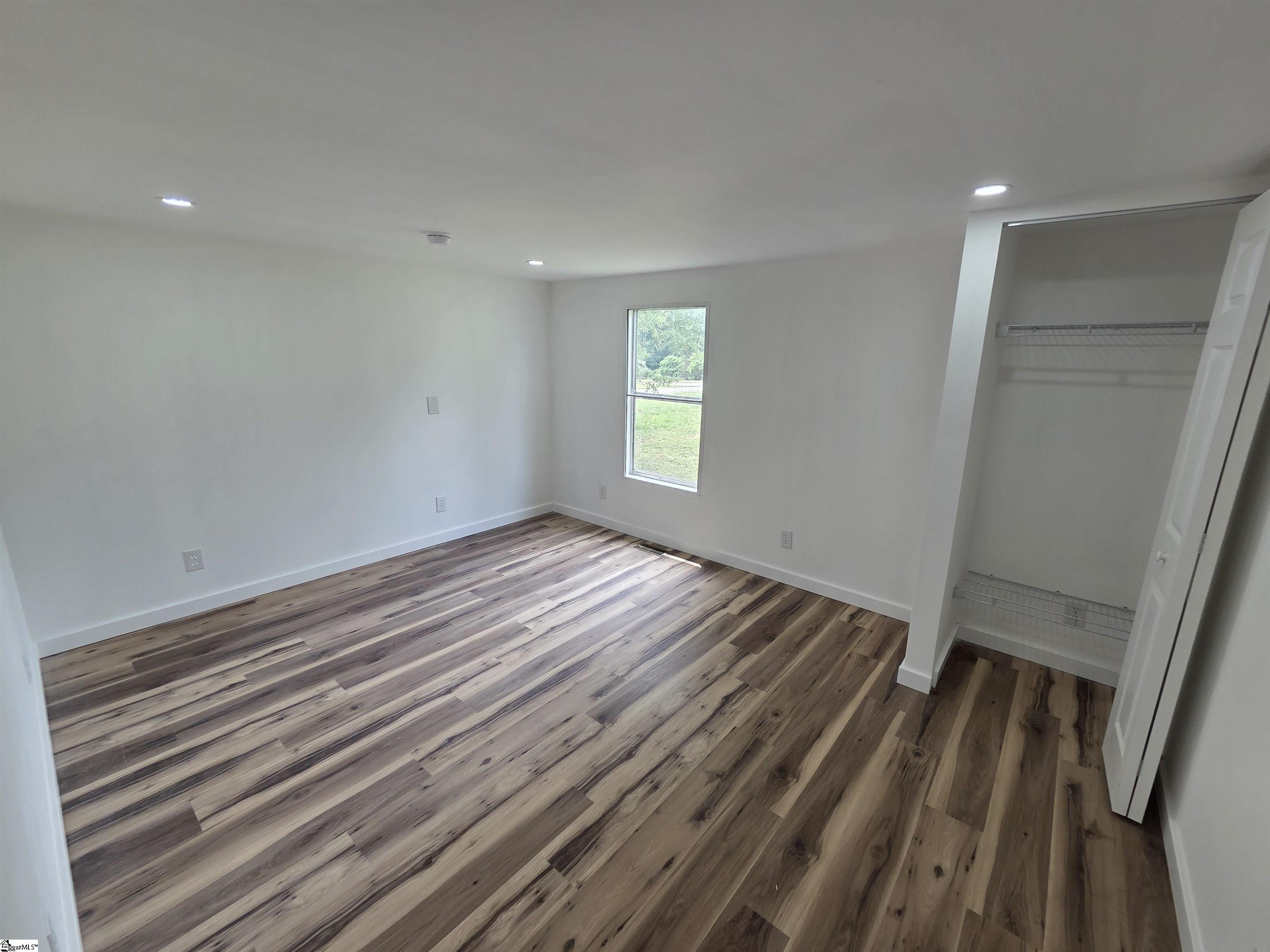 217 Angells Drive Property Photo 12